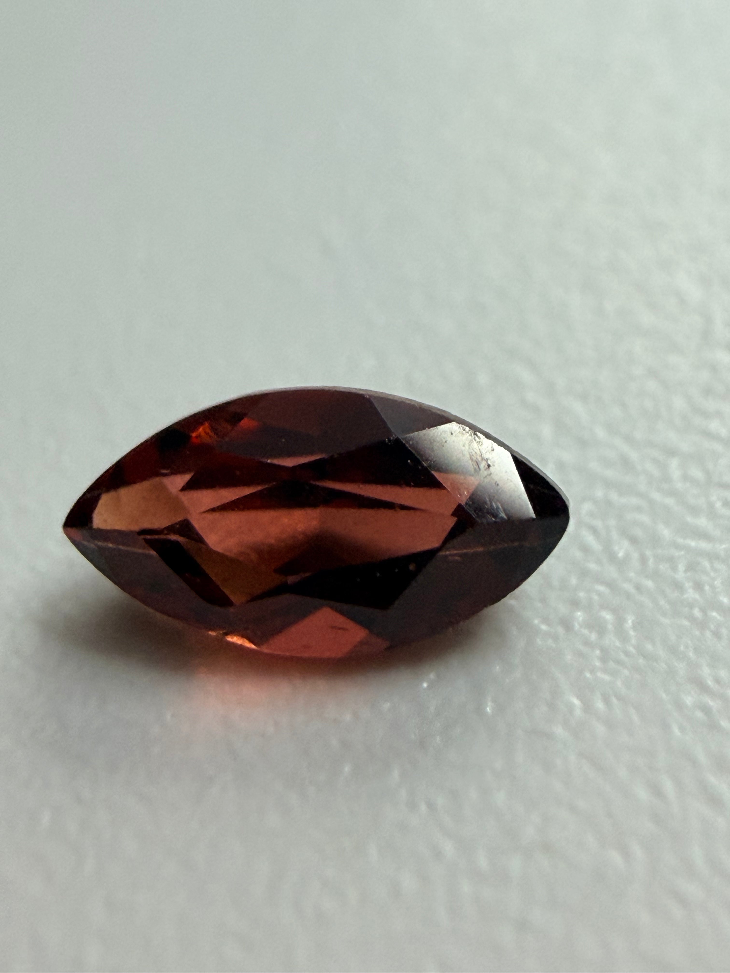 Rhodolite Garnet | Raspberry | 6x3mm Marquise