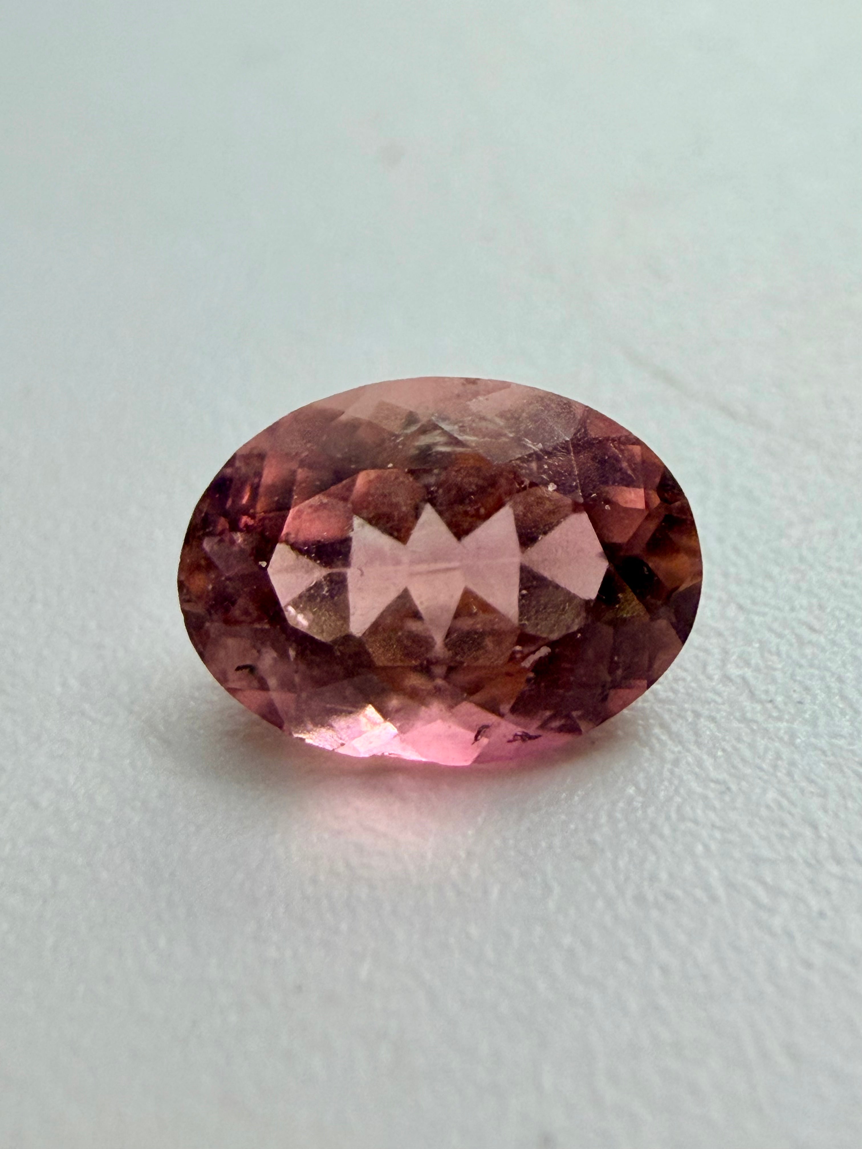 Pink Tourmaline Oval 7.4mm x 5.2mm 0.89ct