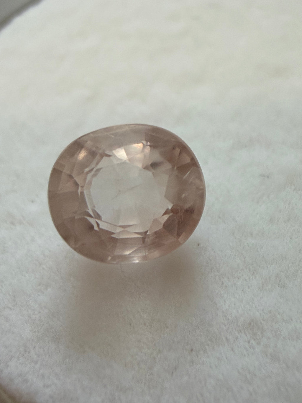 Natural Pale Pink Sapphire Oval 6x5.2mm 1.10cts