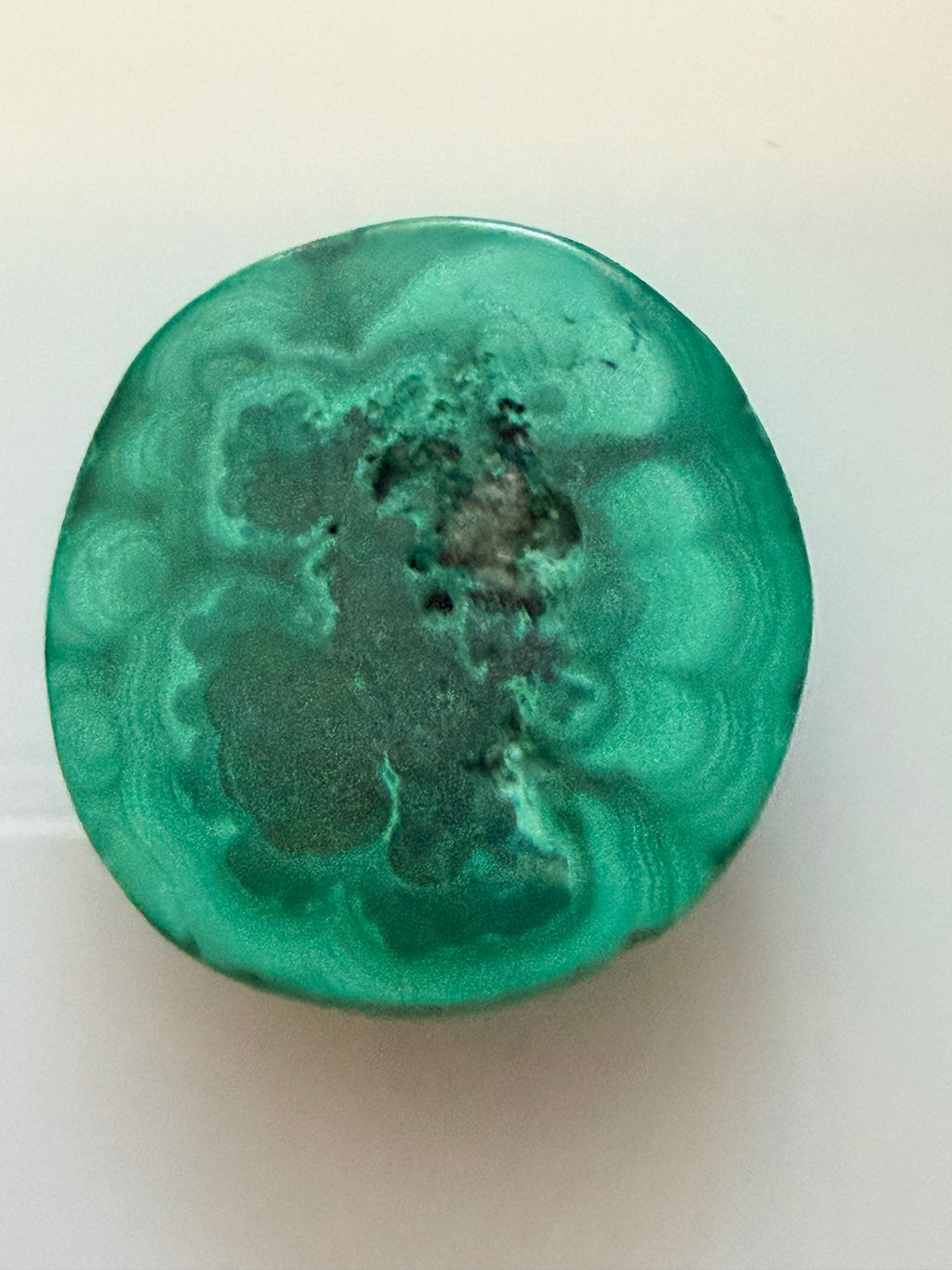 Malachite Oval 19.5x18mm 18.75cts