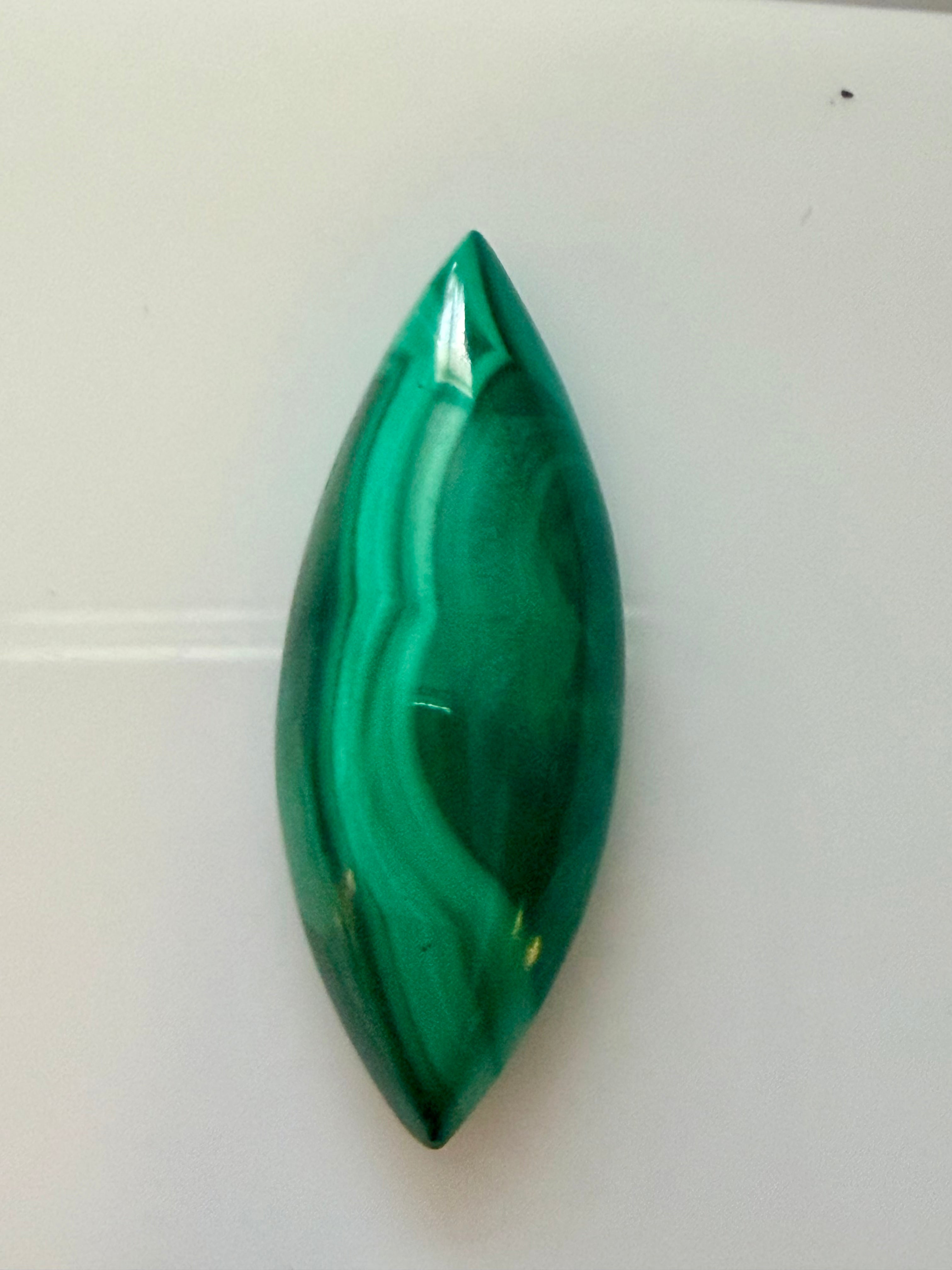 Malachite Marquise 33.8x12.8mm 29.78cts