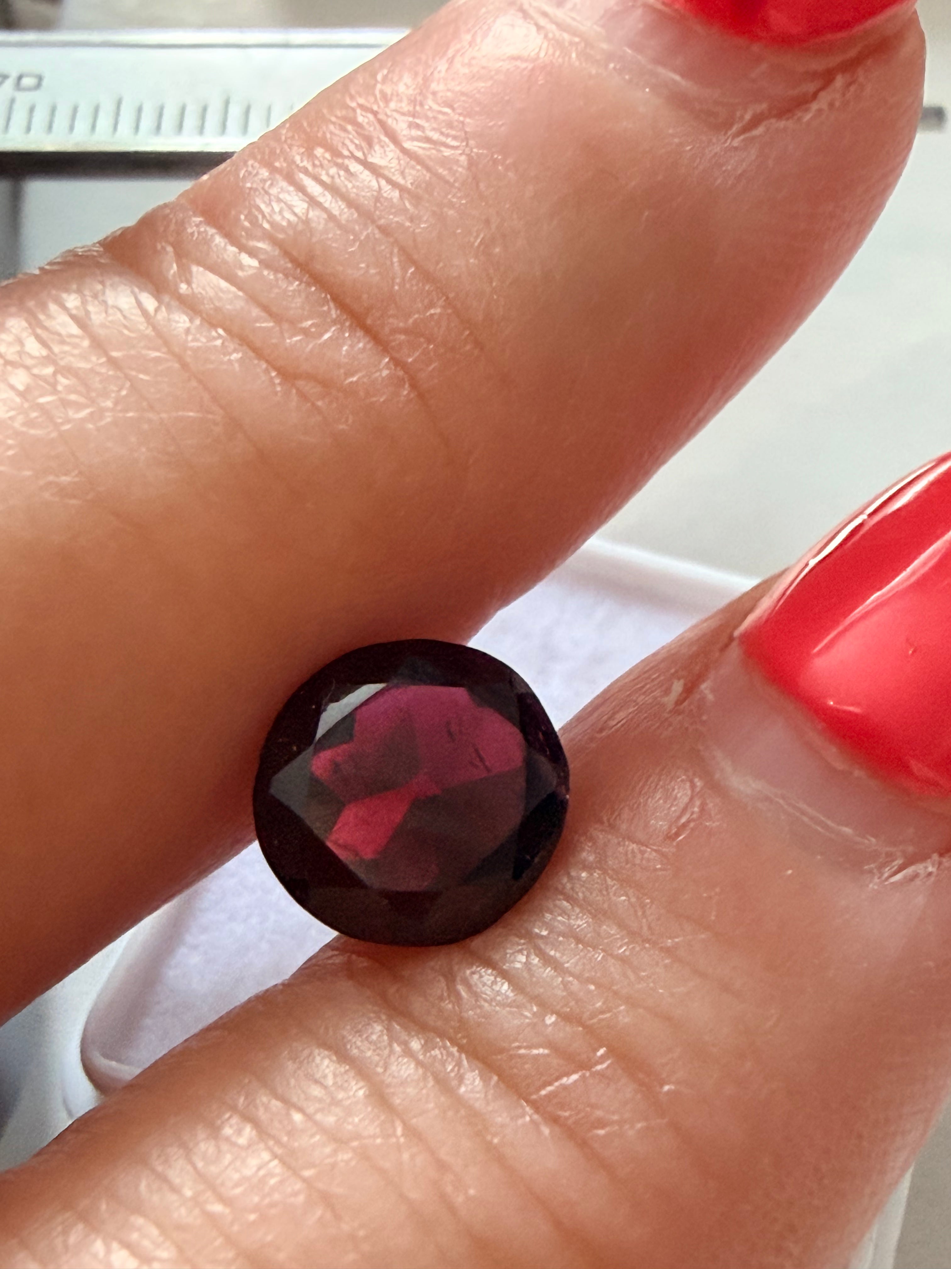 Garnet Deep Red Pyrope 9mm Round 3.07cts
