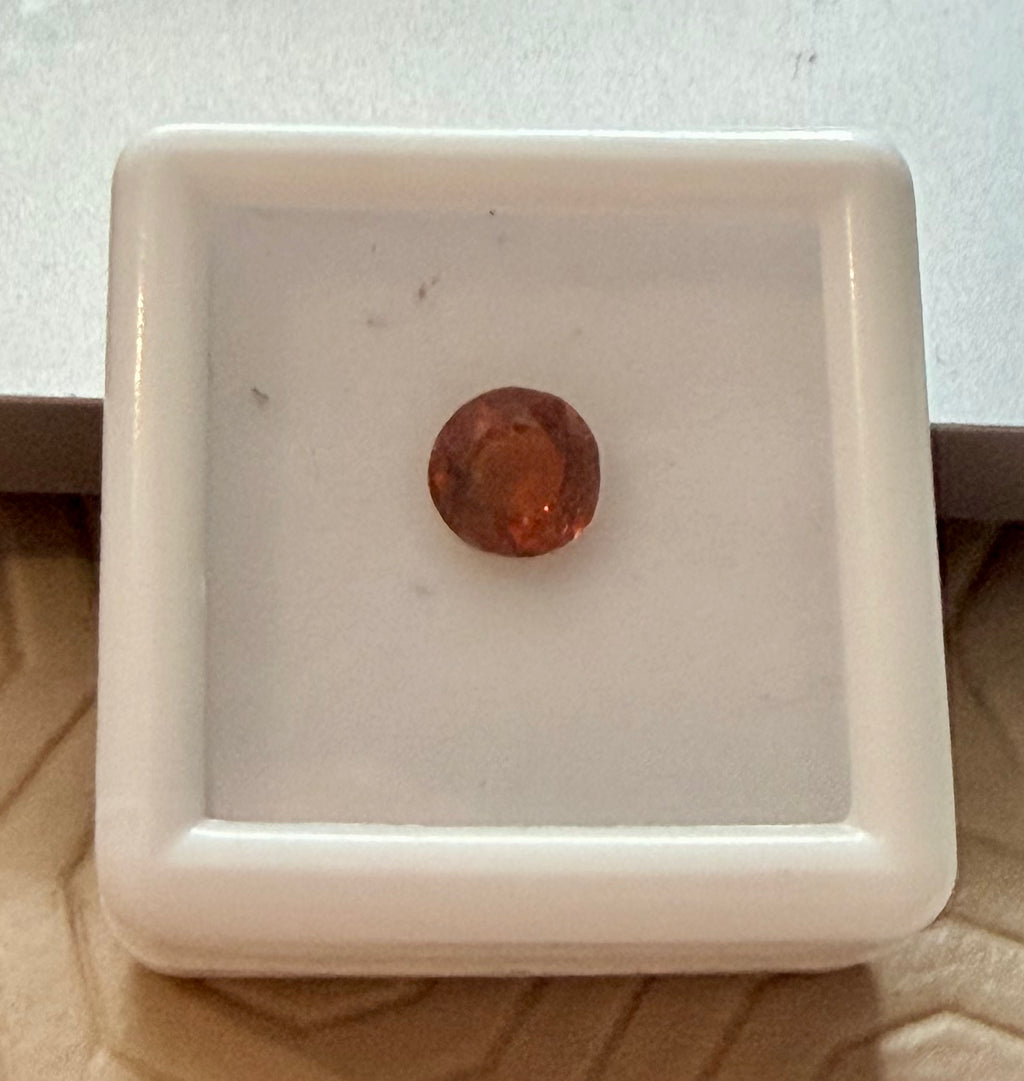 Garnet Hessonite 6.4mm Round 1.16cts
