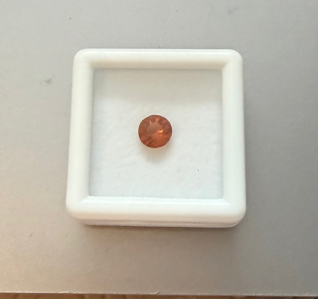 Garnet Hessonite 5.8mm Round 0.77ct