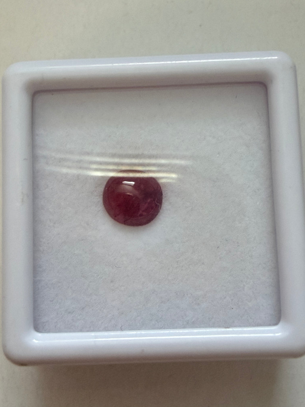Ruby Red Round Cabochon 5.6mm 1.09ct