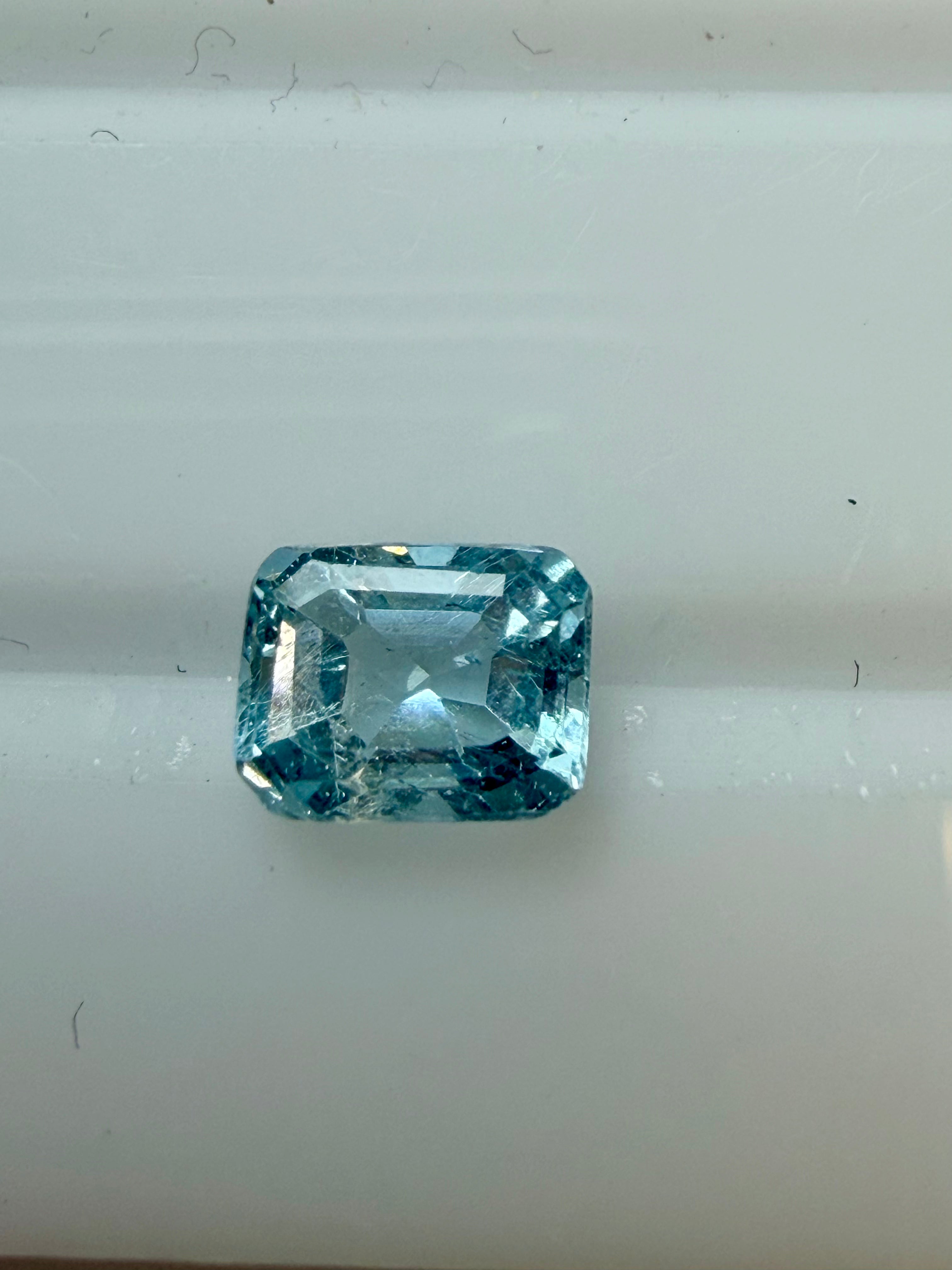 Natural Aquamarine Blue Octagon Cut 6.8x5.3mm 1.06ct
