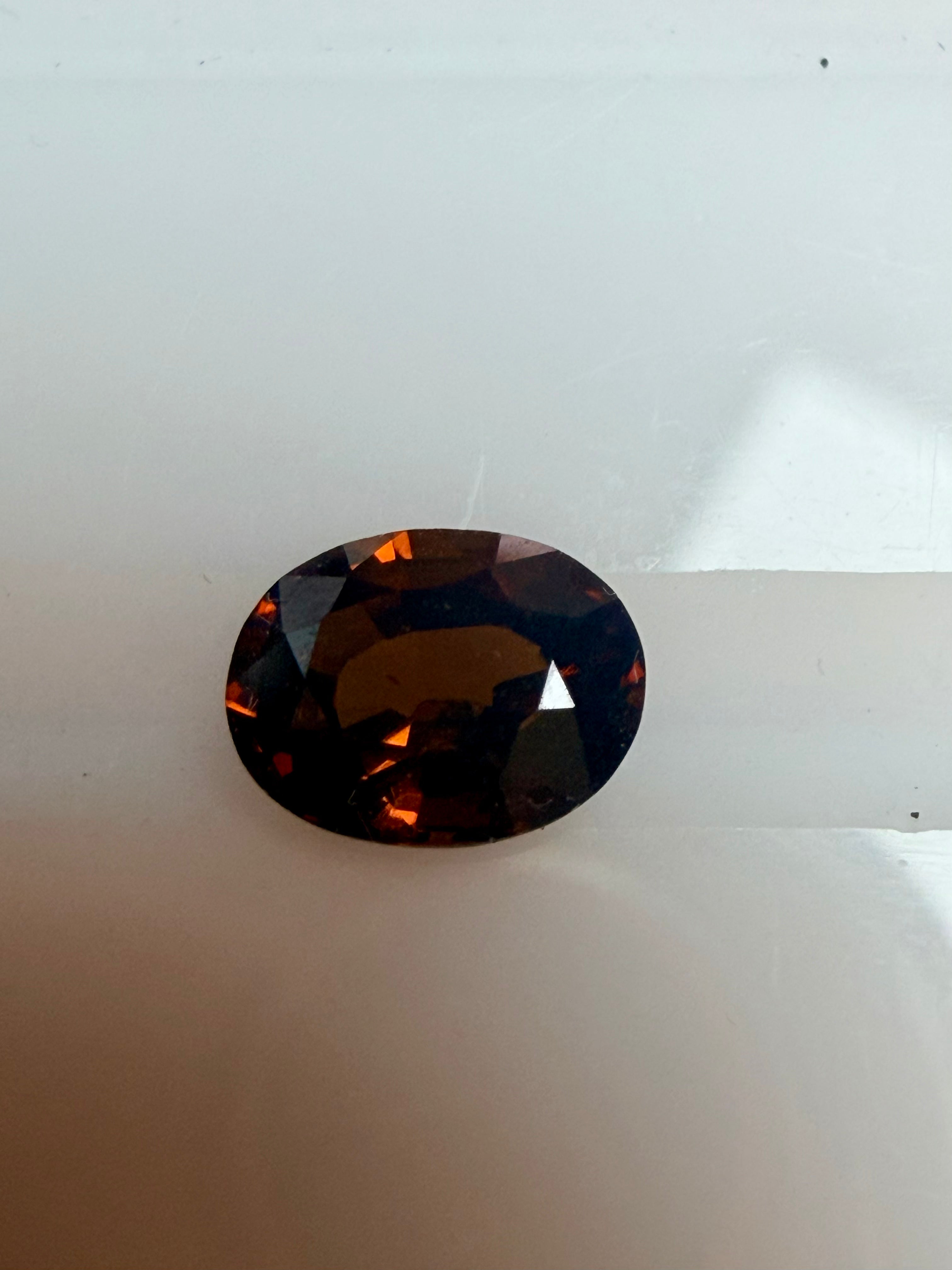 Zircon Red-Brown Oval Gemstone 6.5x5mm 1.08ct