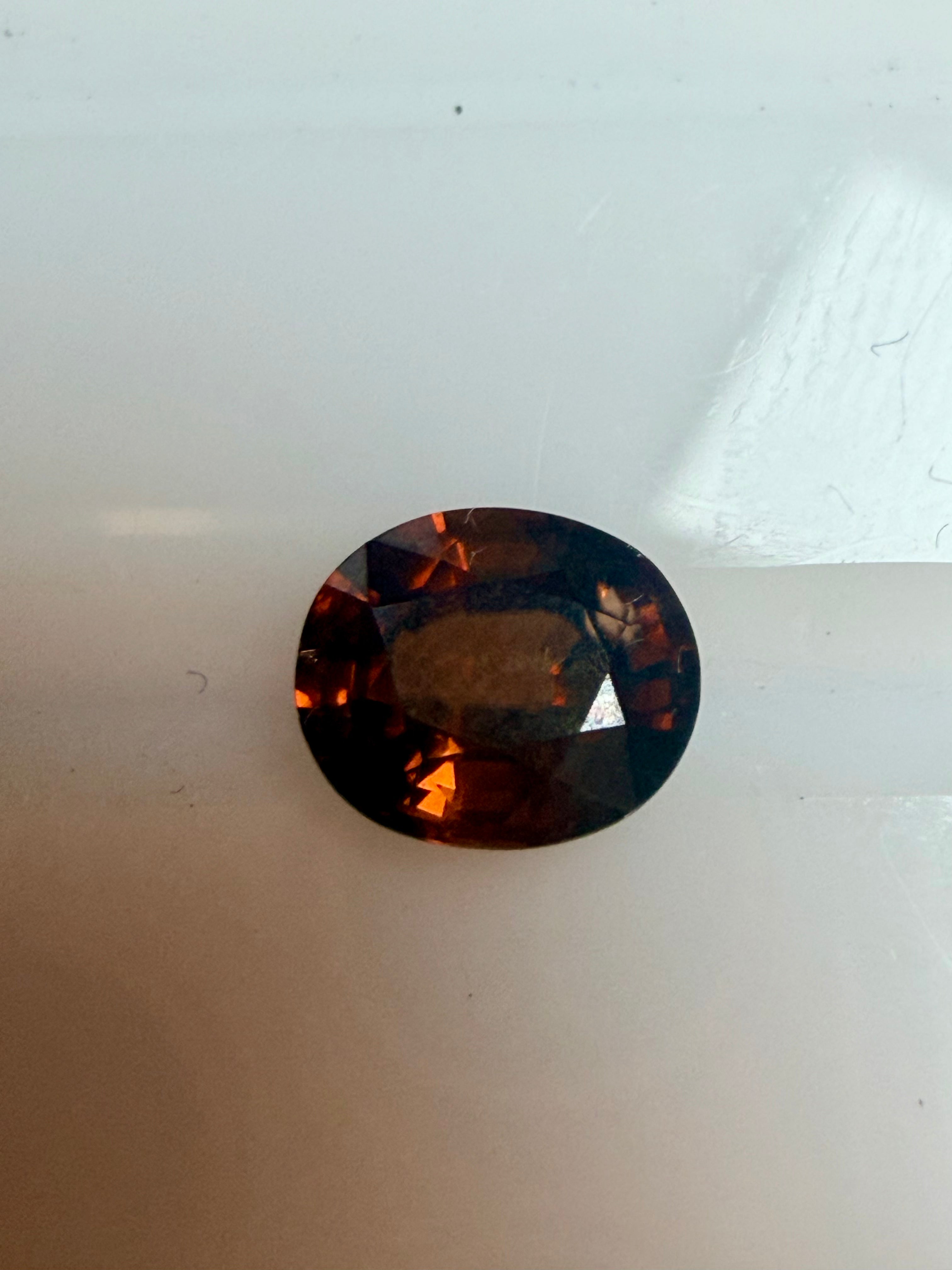 Zircon Red-Brown Gemstone 7.2x6.1mm 1.75ct
