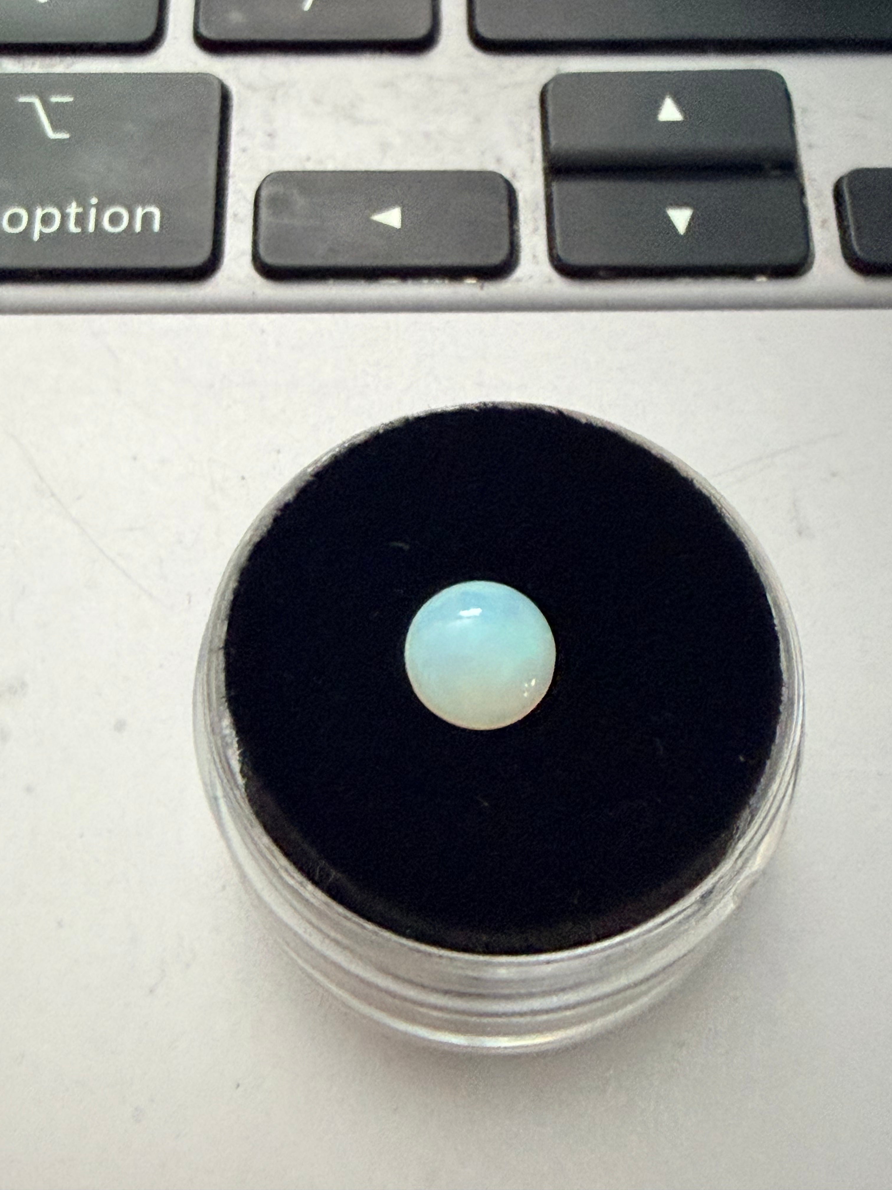 Opal Round 6.9mm 0.57ct with Play of Colour