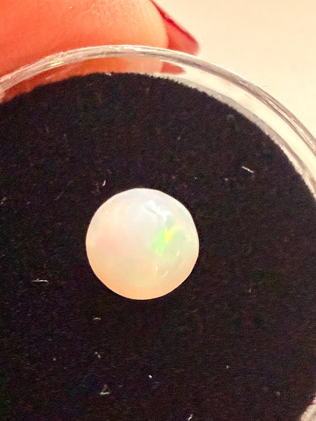 Opal Round 6.4mm 0.70ct