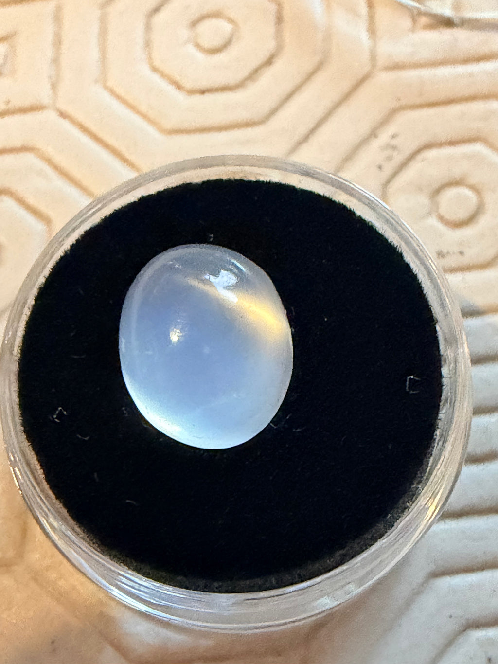 Moonstone 12.6x10.3mm 6.51ct