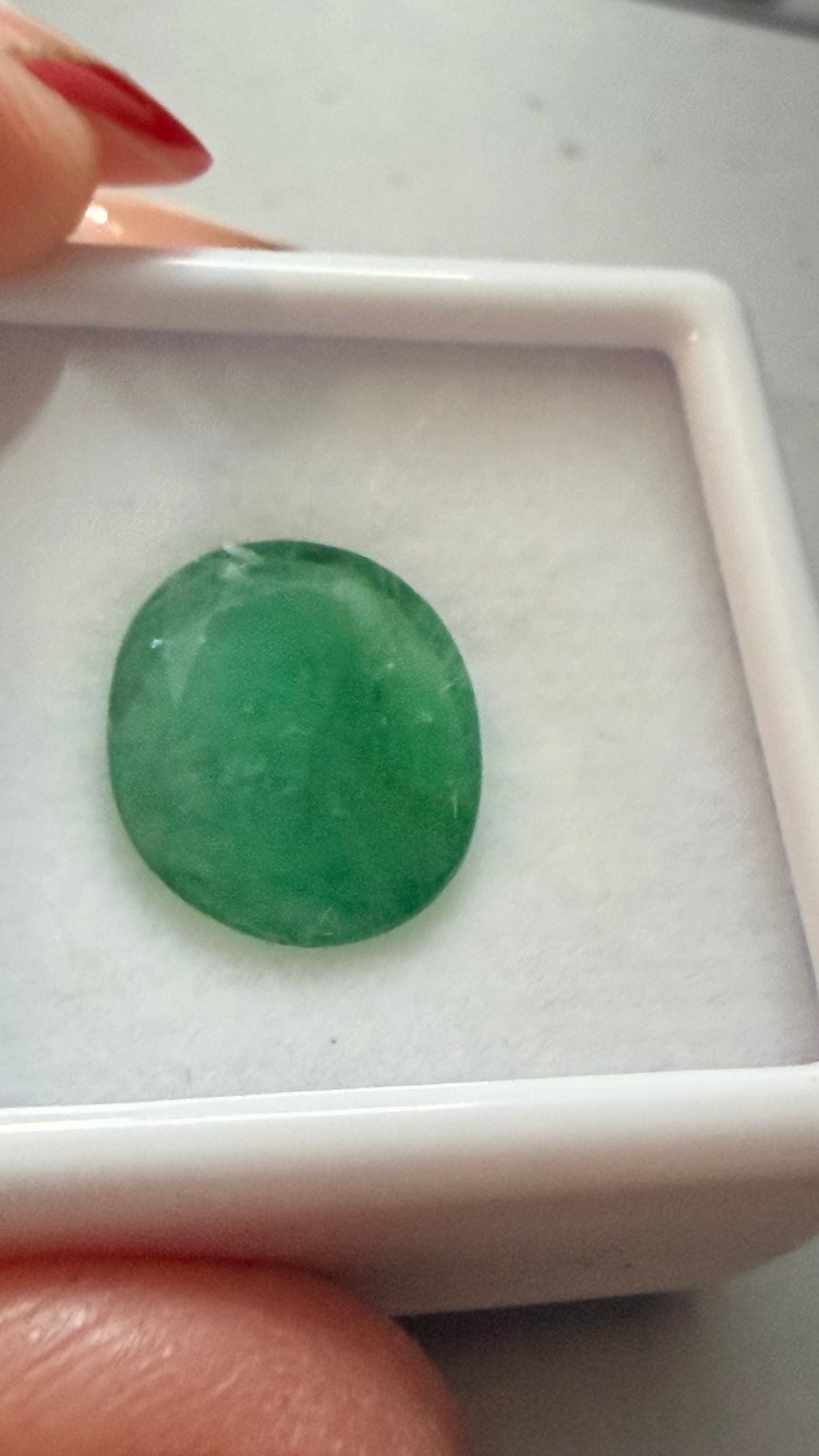 Emerald Oval 12 × 10.5mm 3.75ct