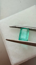 Emerald Cut Emerald 7.6 × 4.9mm 1.18ct