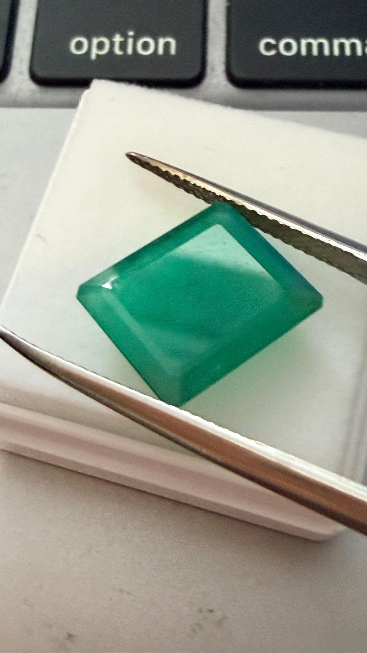 Emerald Rectangle 13mm × 11mm 5.35cts