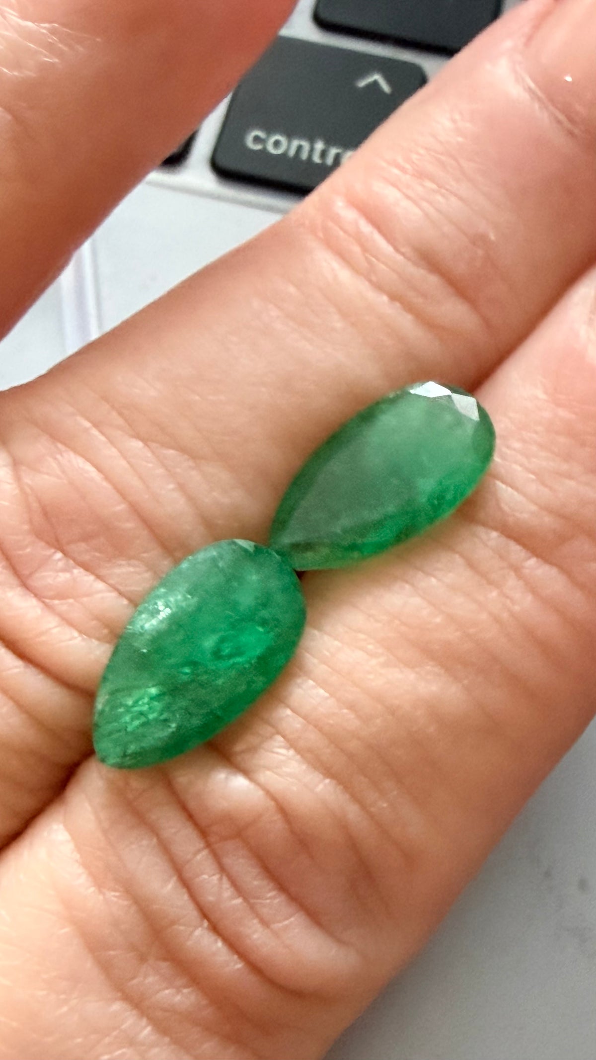 Emerald Nice Colour Pear Shape Pair 14mm × 8mm 6.78ct Total