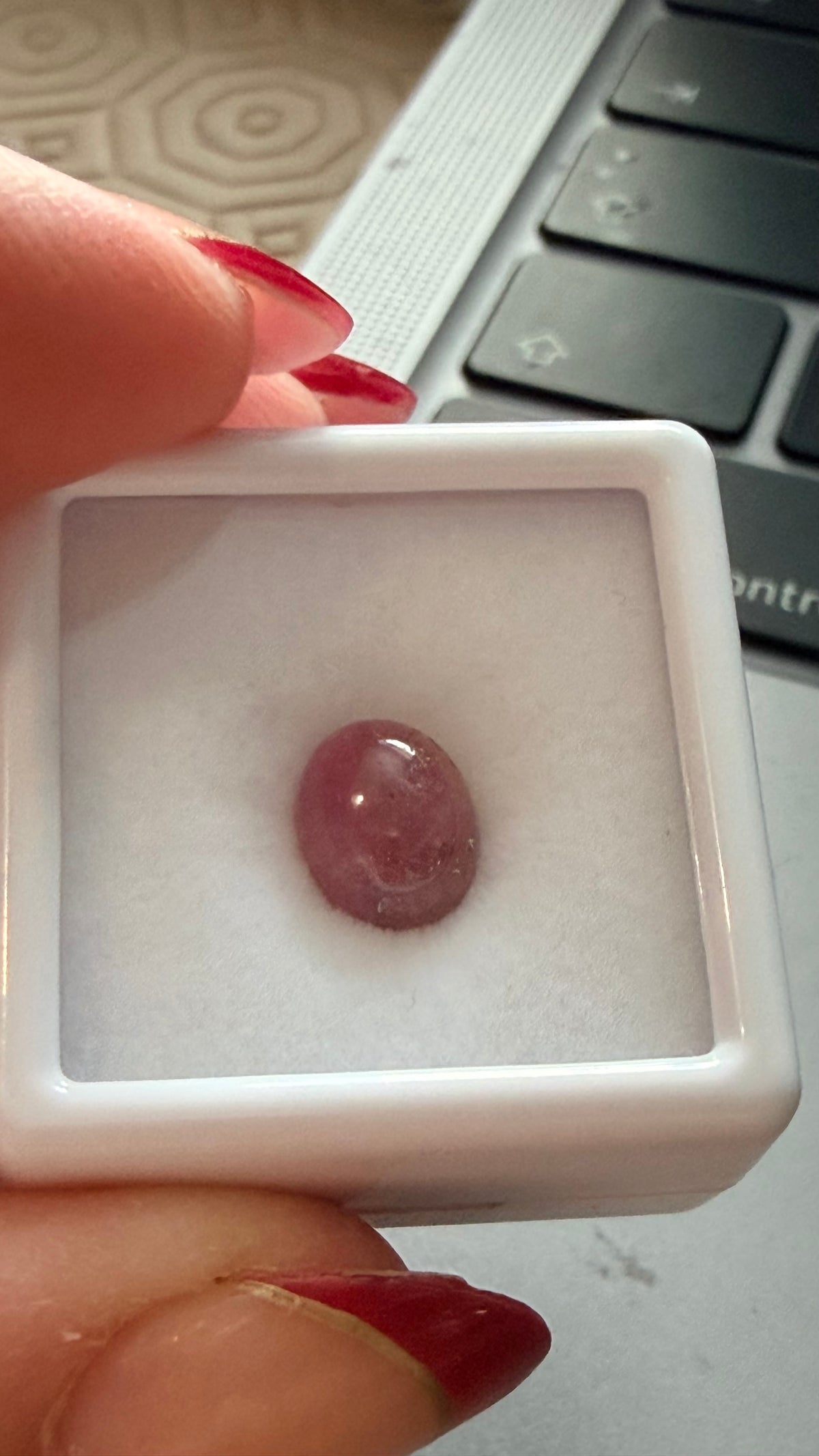 Ruby Oval Cabochon 8.5mm × 7mm 3.28ct