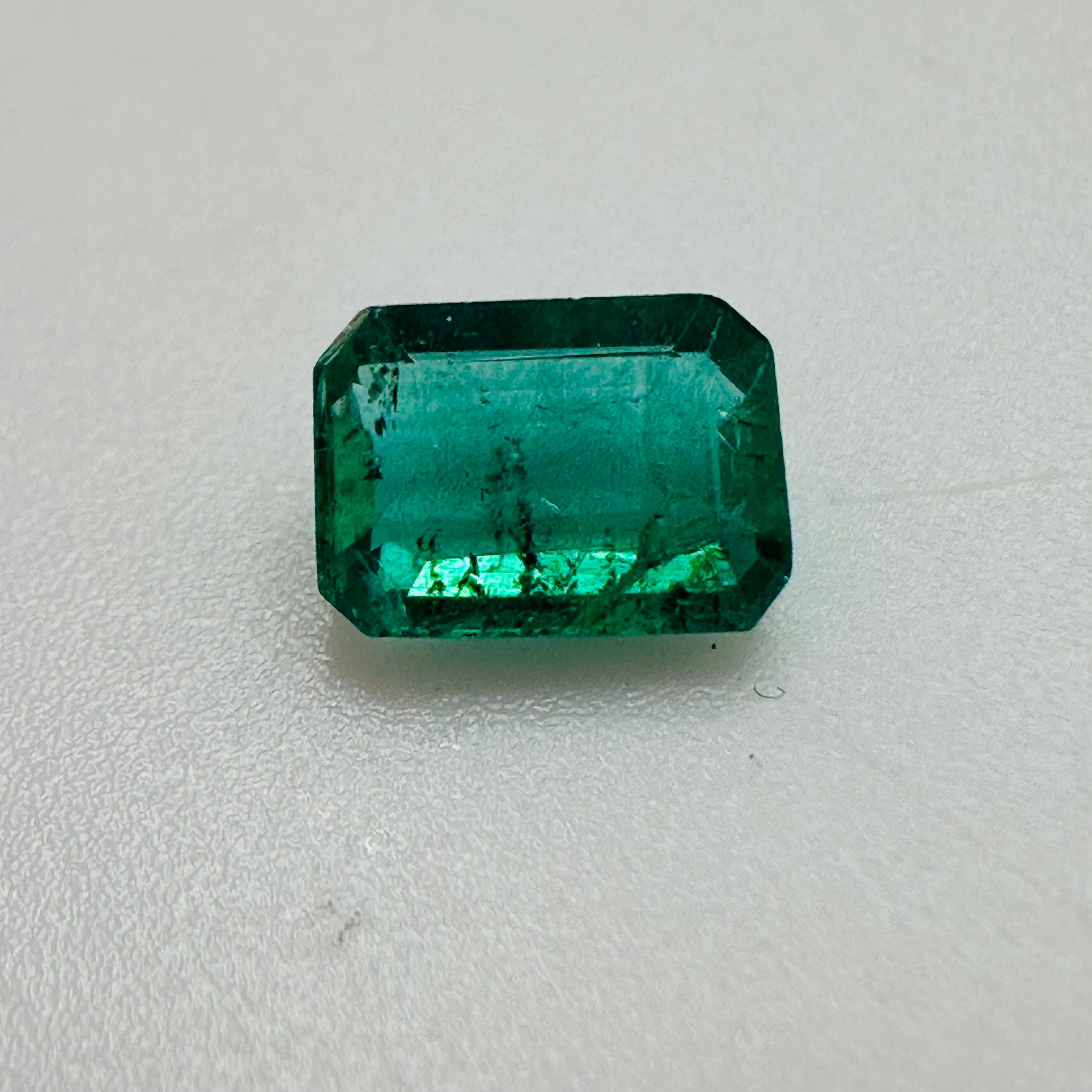 EMERALD OCTAGON 7MM X 5MM 0.89CTS image 1