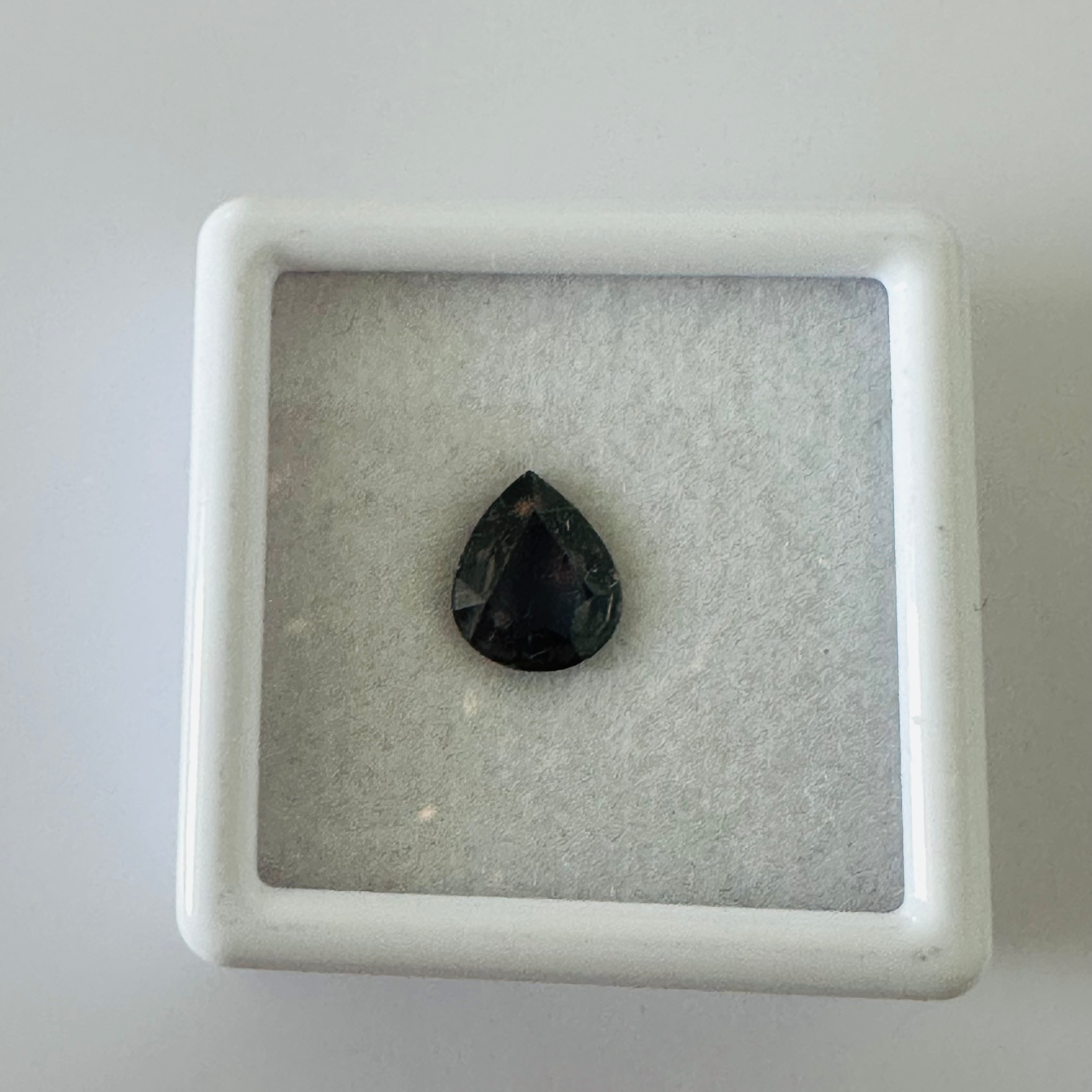 COLOUR CHANGE SAPPHIRE DROP 7.5MM X 6.3MM 01.32CT image 6