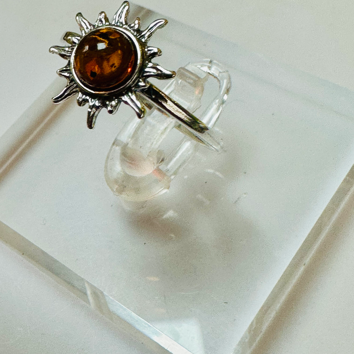 Sterling silver sunburst Amber ring size S image 3
