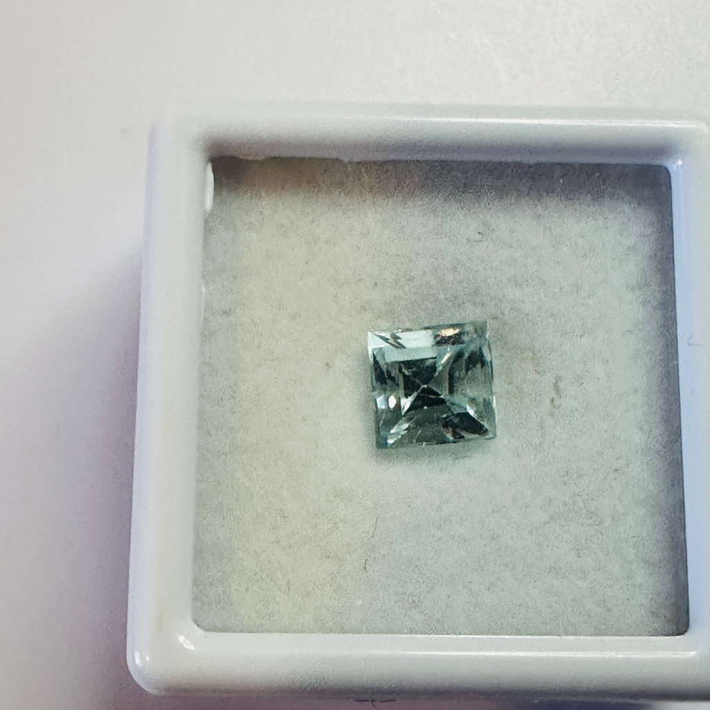 AQUAMARINE SQUARE  6MMX6MM 1.20CTS image 2