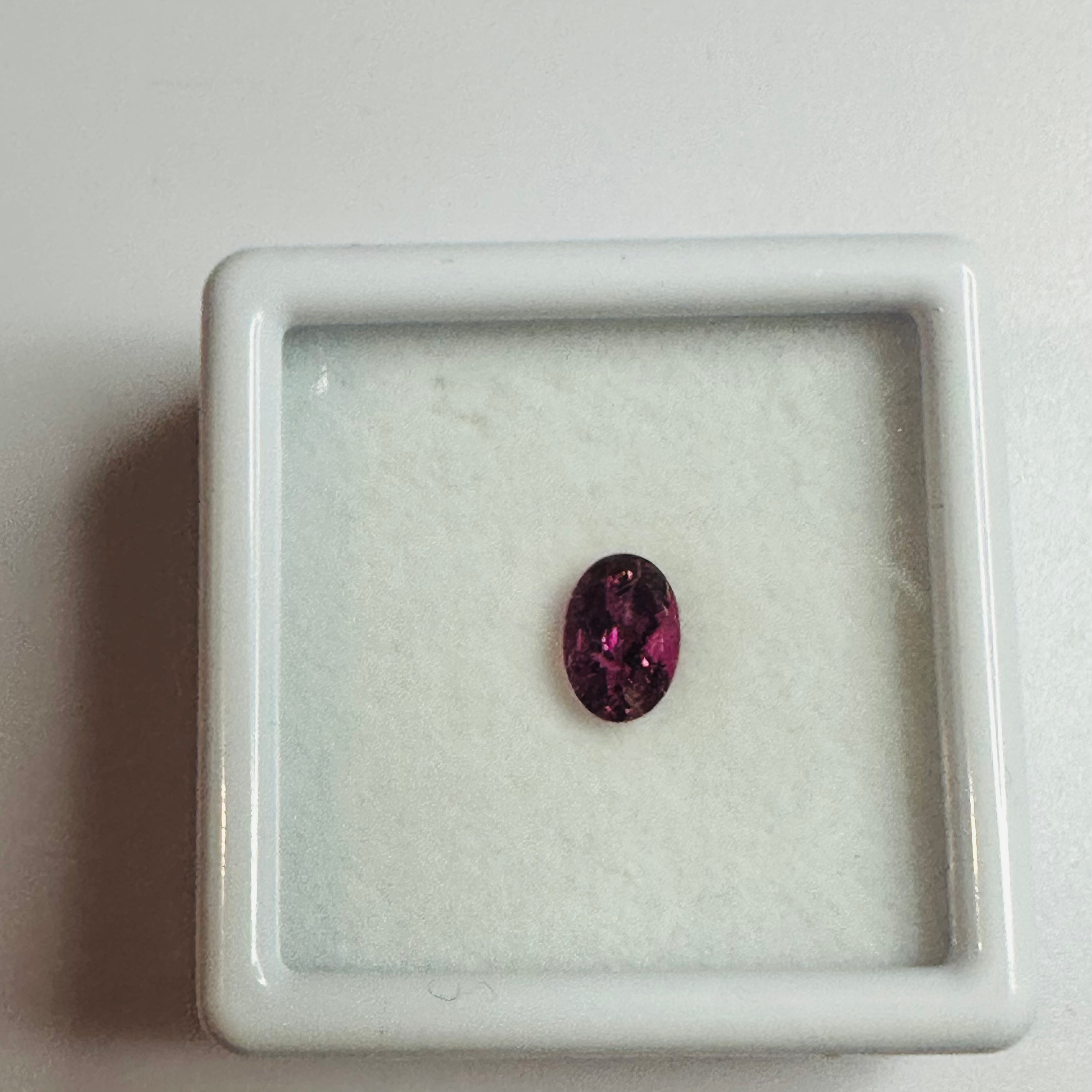 TOURMALINE PURPLE OVAL  6MMX4MM  0.58CTS image 1