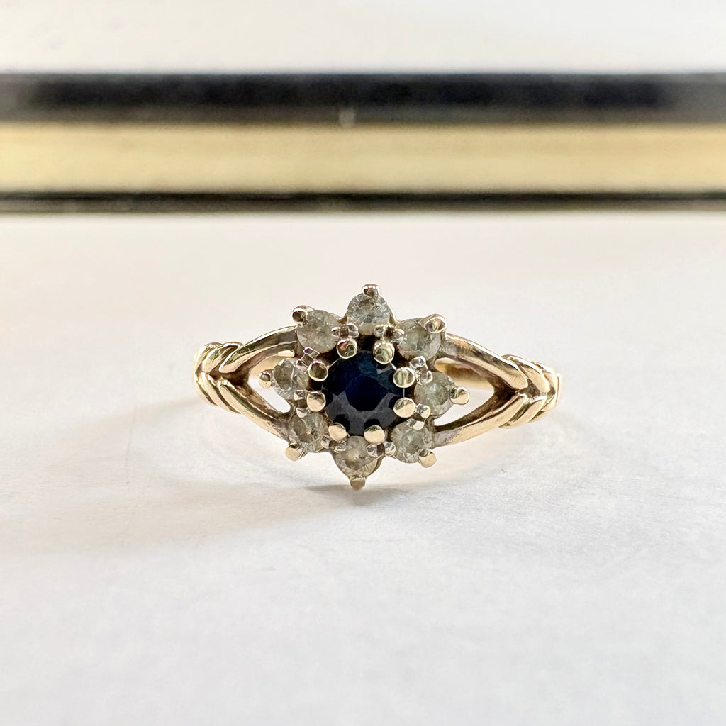 9ct Yellow gold Black sapphire Ring Size L1/2 image 0