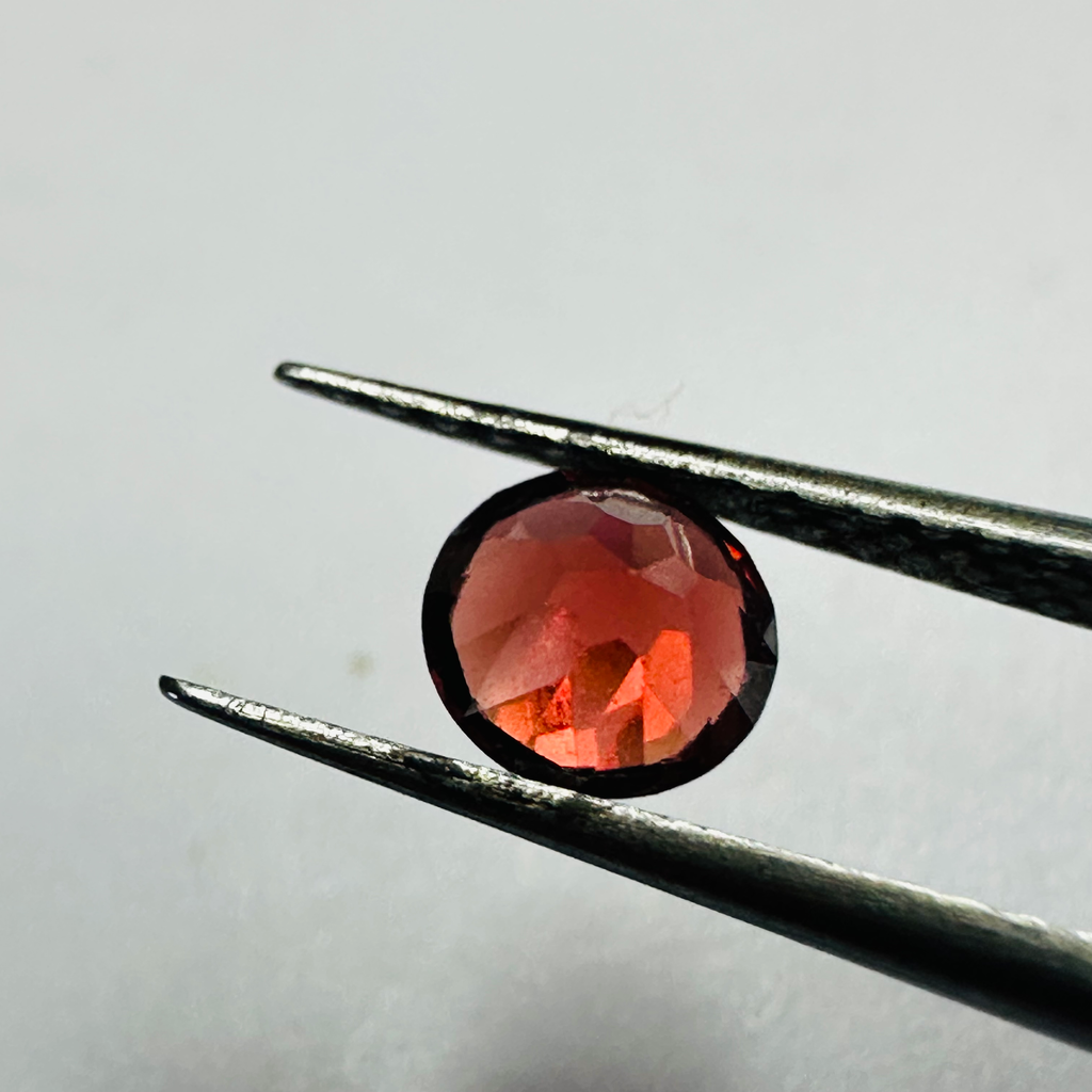GARNET  ROUND 4.8MM  0.54CTS  RED/ORANGE image 5