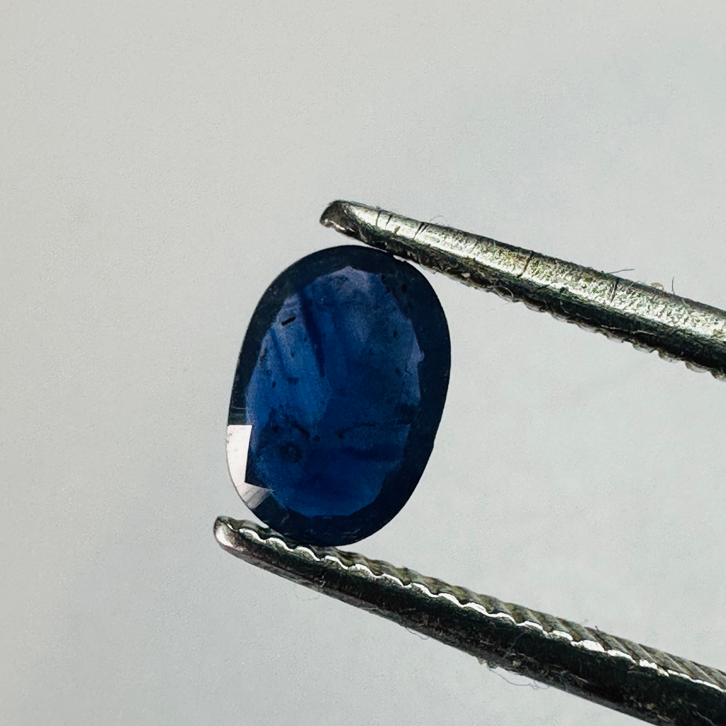 BURMA BLUE SAPPHIRE OVAL 6.6MM X5.8MM 0.54CTS image 0