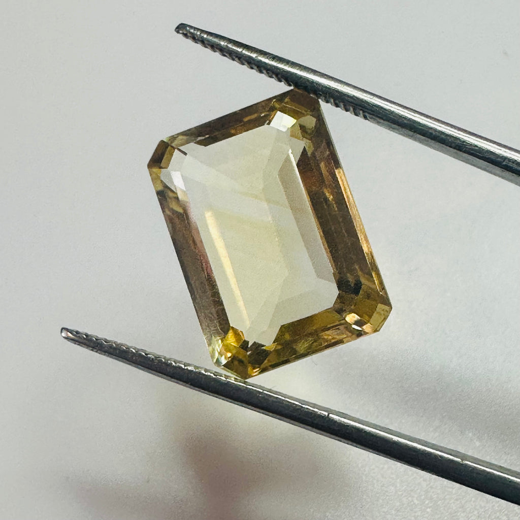 CITRINE EMERALD CUT 16MMX11.6MM. 10.05CTS image 3