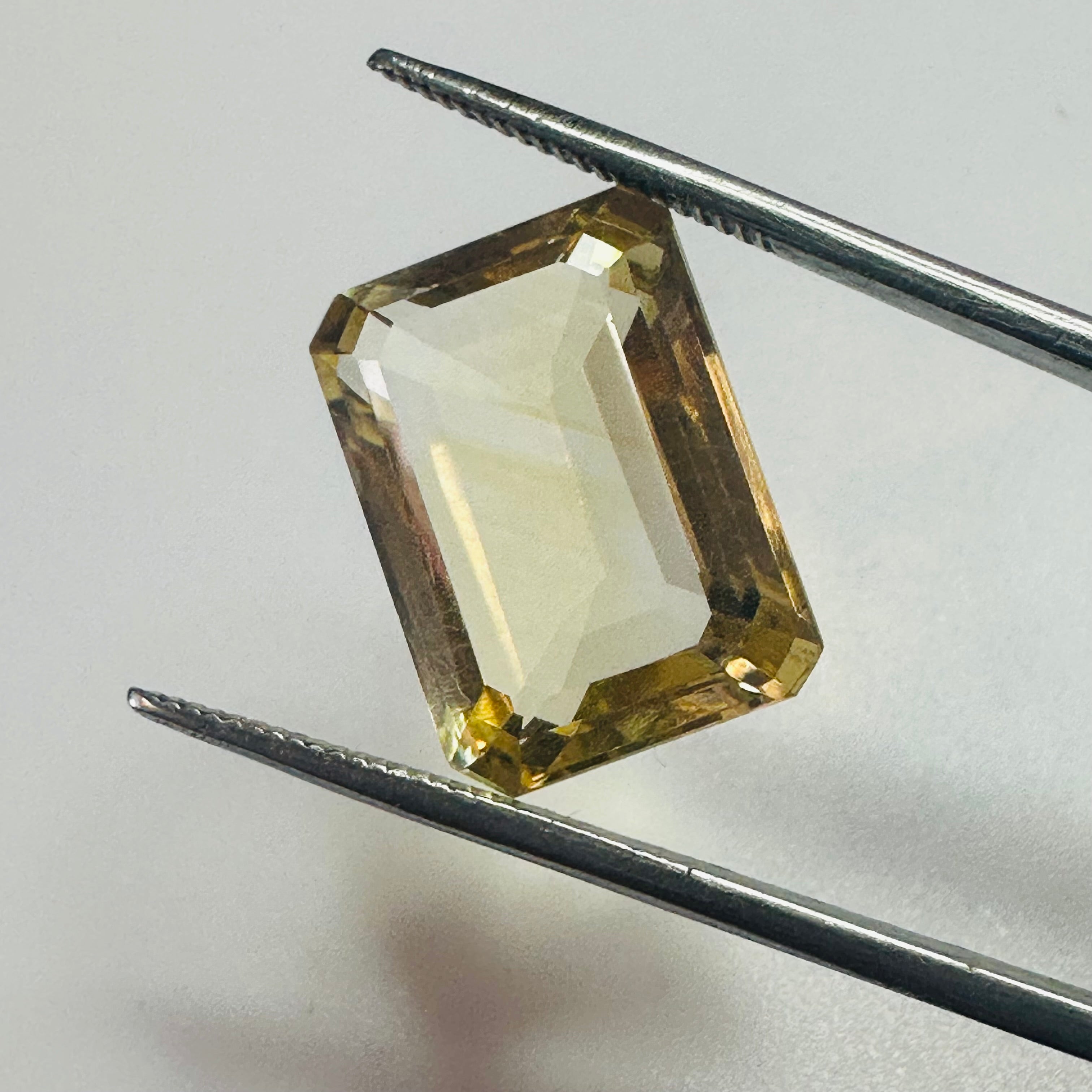 CITRINE EMERALD CUT 16MMX11.6MM. 10.05CTS image 3