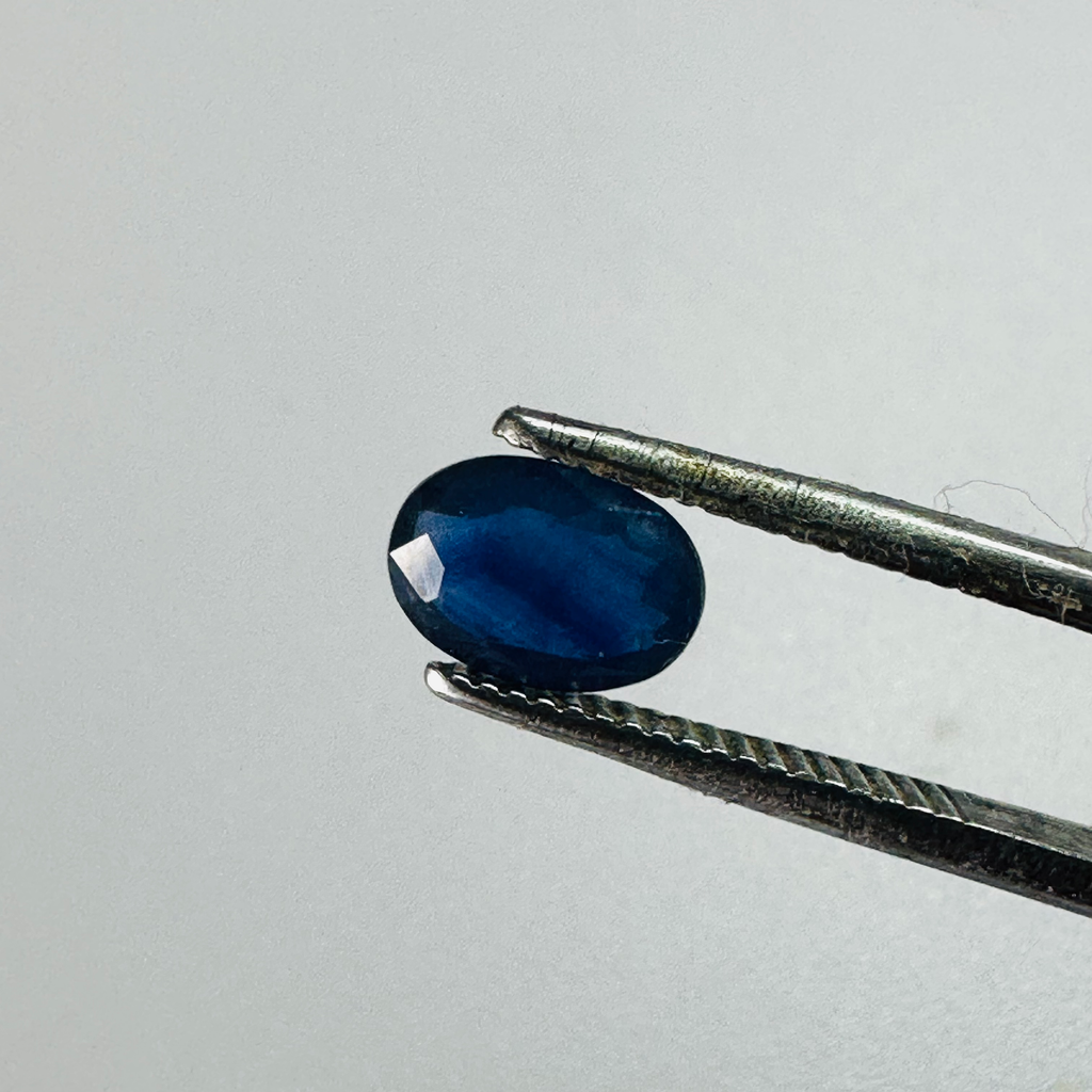 BURMA BLUE SAPPHIRE OVAL 7MM X 5MM 0.80CTS image 1