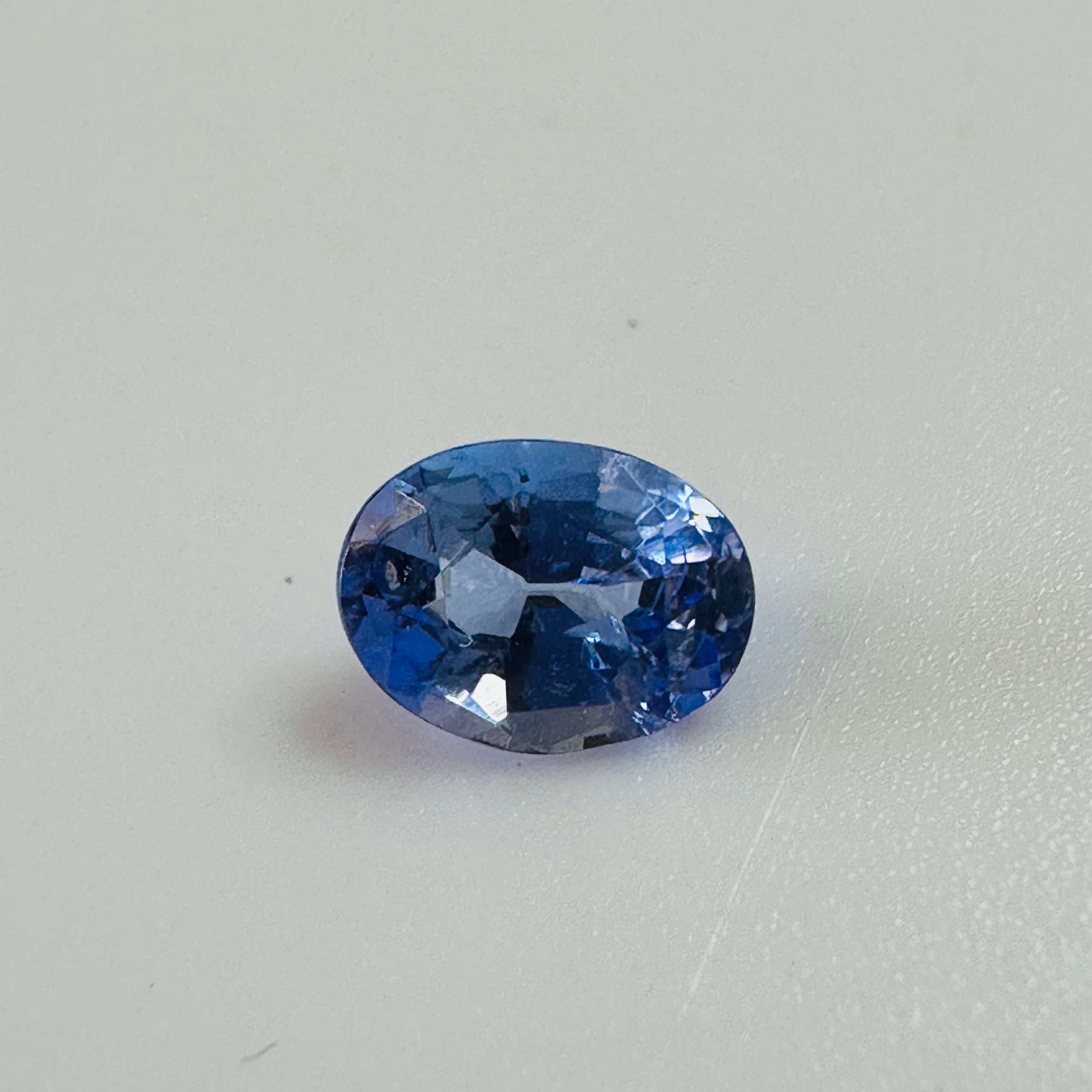 TANZANITE 0VAL 7MMX5.2MM  0.82CTS image 0