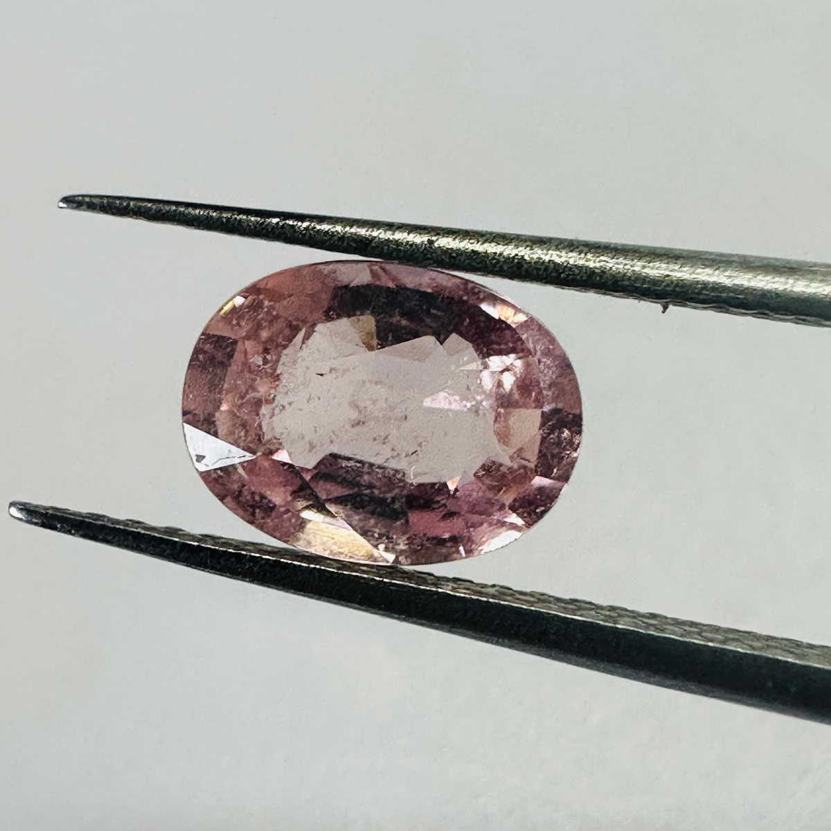 Tourmaline pink oval 8.1mmx7.1mm  1.25cts image 5