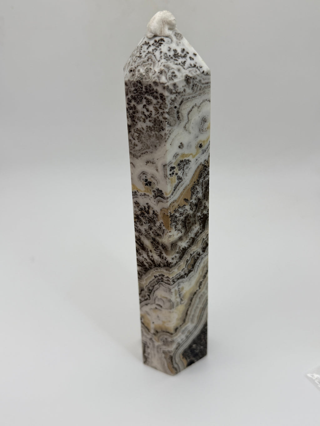 Dendritic Calcite Obelisk/Tower 21 cm high image 4