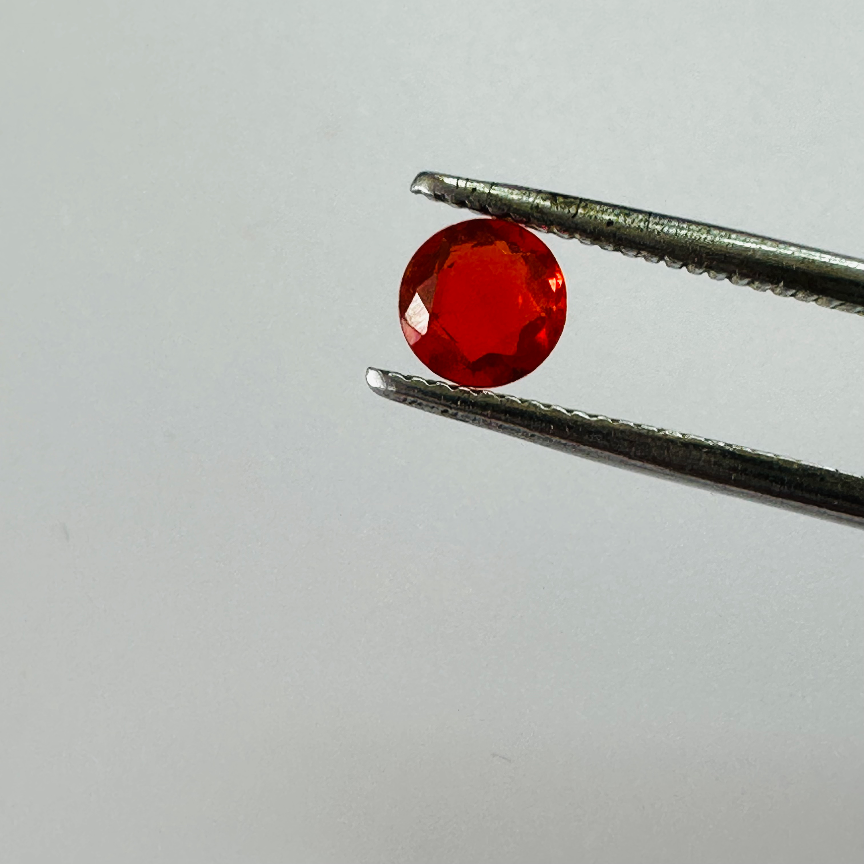 FIRE OPAL ROUND 4.8MM ROUND  0.26CTS image 2