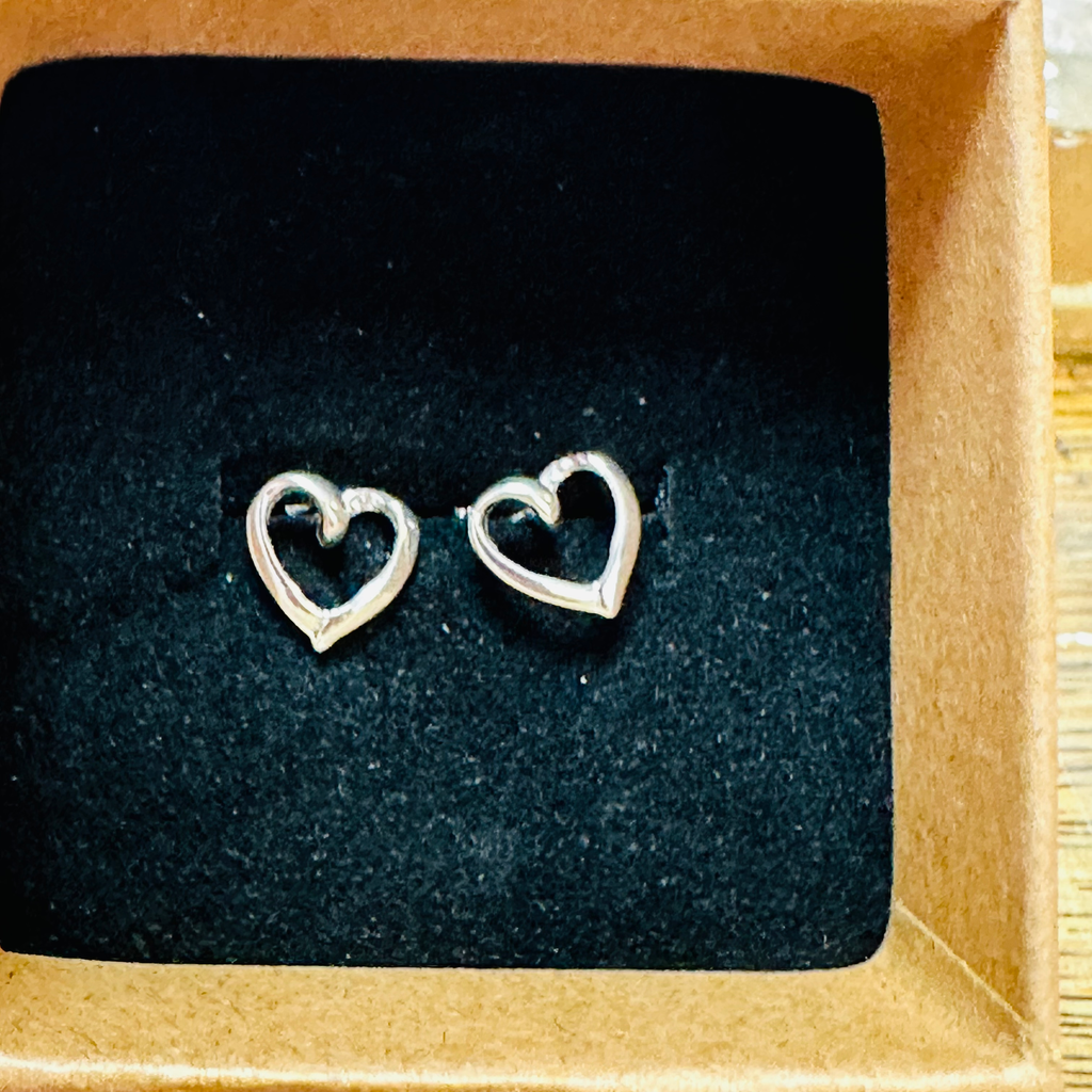 Sterling silver open heart studs 925 image 5