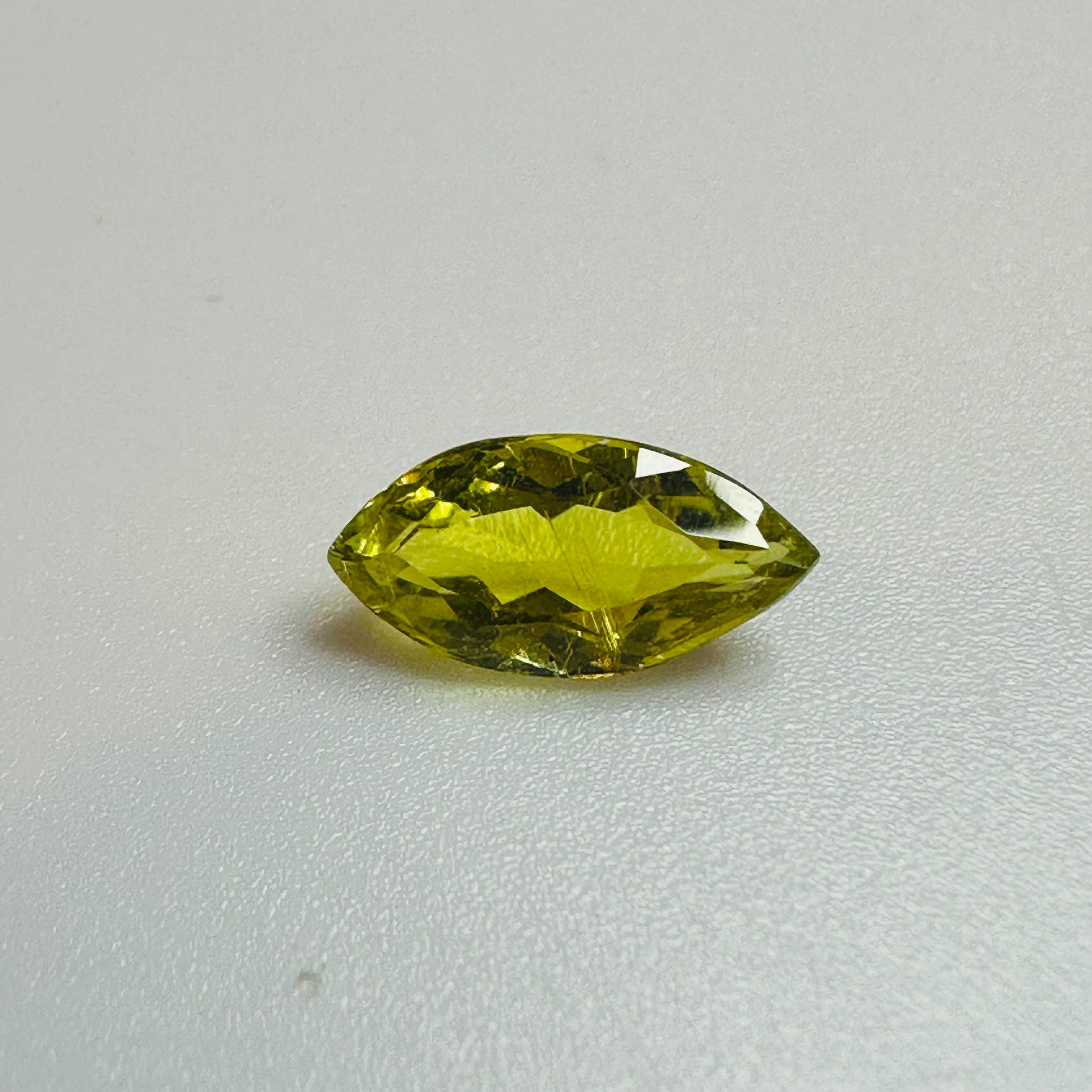TOURMALINE YELLOW MARQUISE 10MMX5MM  1.04CTS image 1