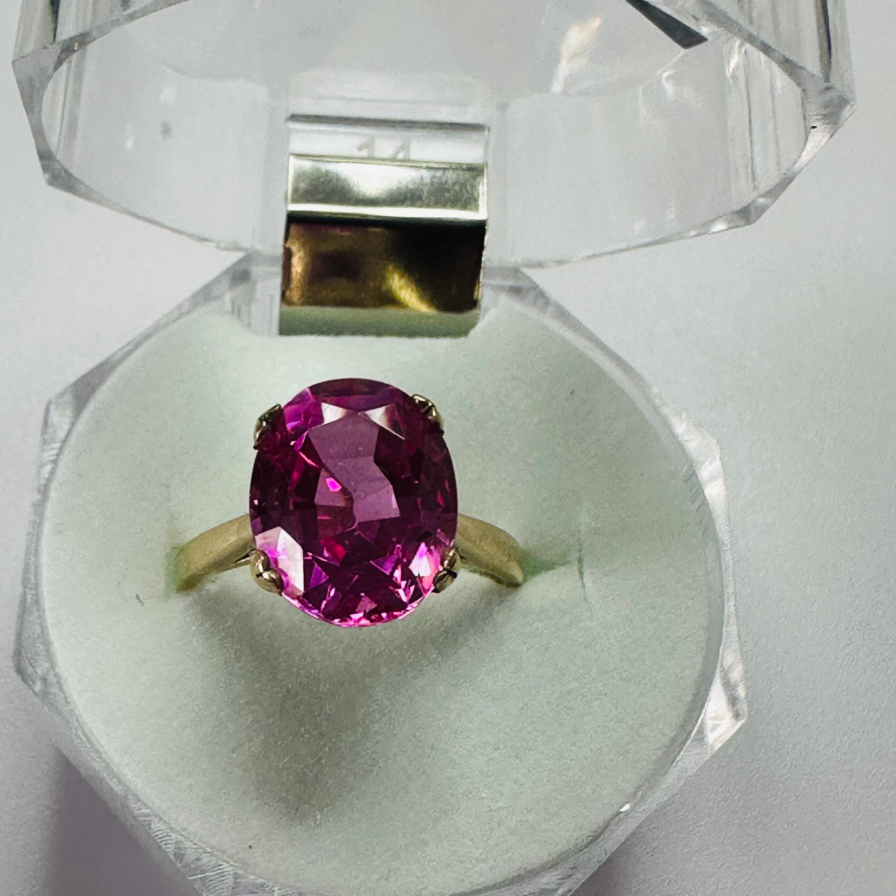 Hand cut Synthetic Sapphire Vivid Pink Yellow 9ct yellow gold ring size M1/2 image 6