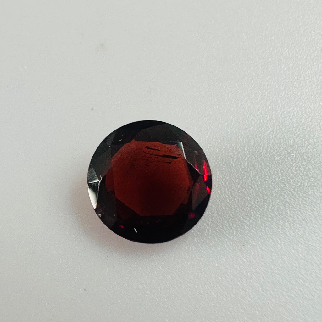 GARNET ROUND 6.5MM  1.12CTS image 1