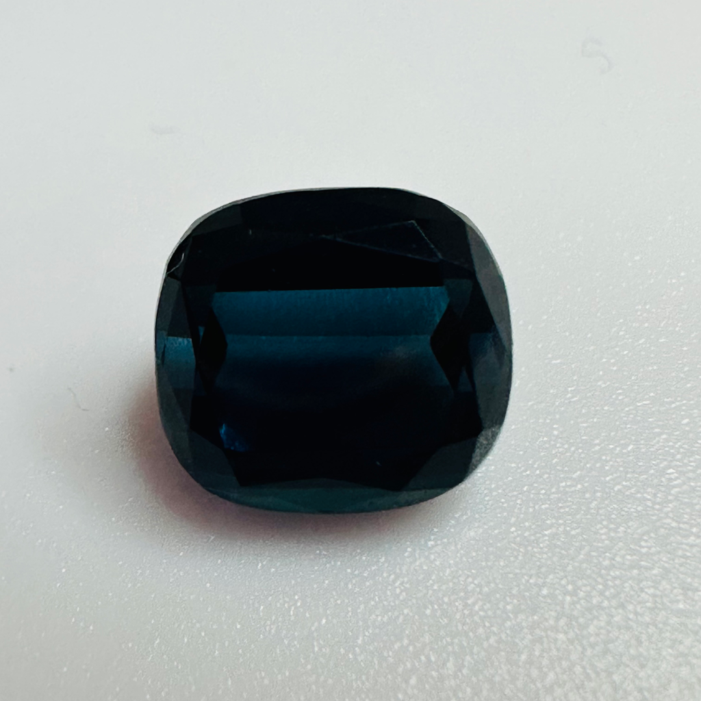 TOURMALINE BLUE 8.5MMX8.5MM  3.13CTS image 2
