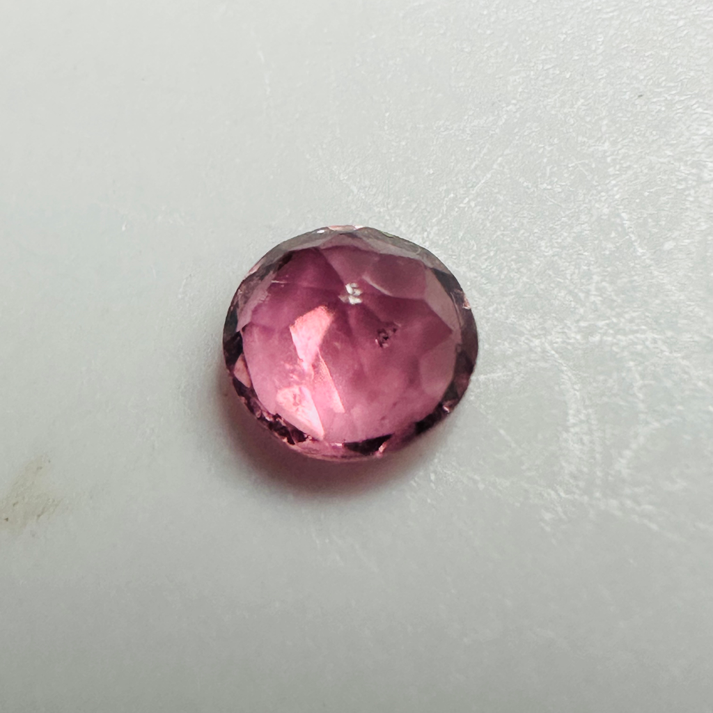 TOURMALINE PINK ROUND 5.7MM  0.70CTS image 4