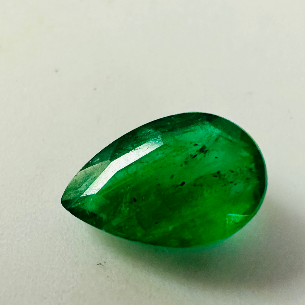 EMERALD DROP   8.7 MM X  5.6MM   1.22CTS image 0