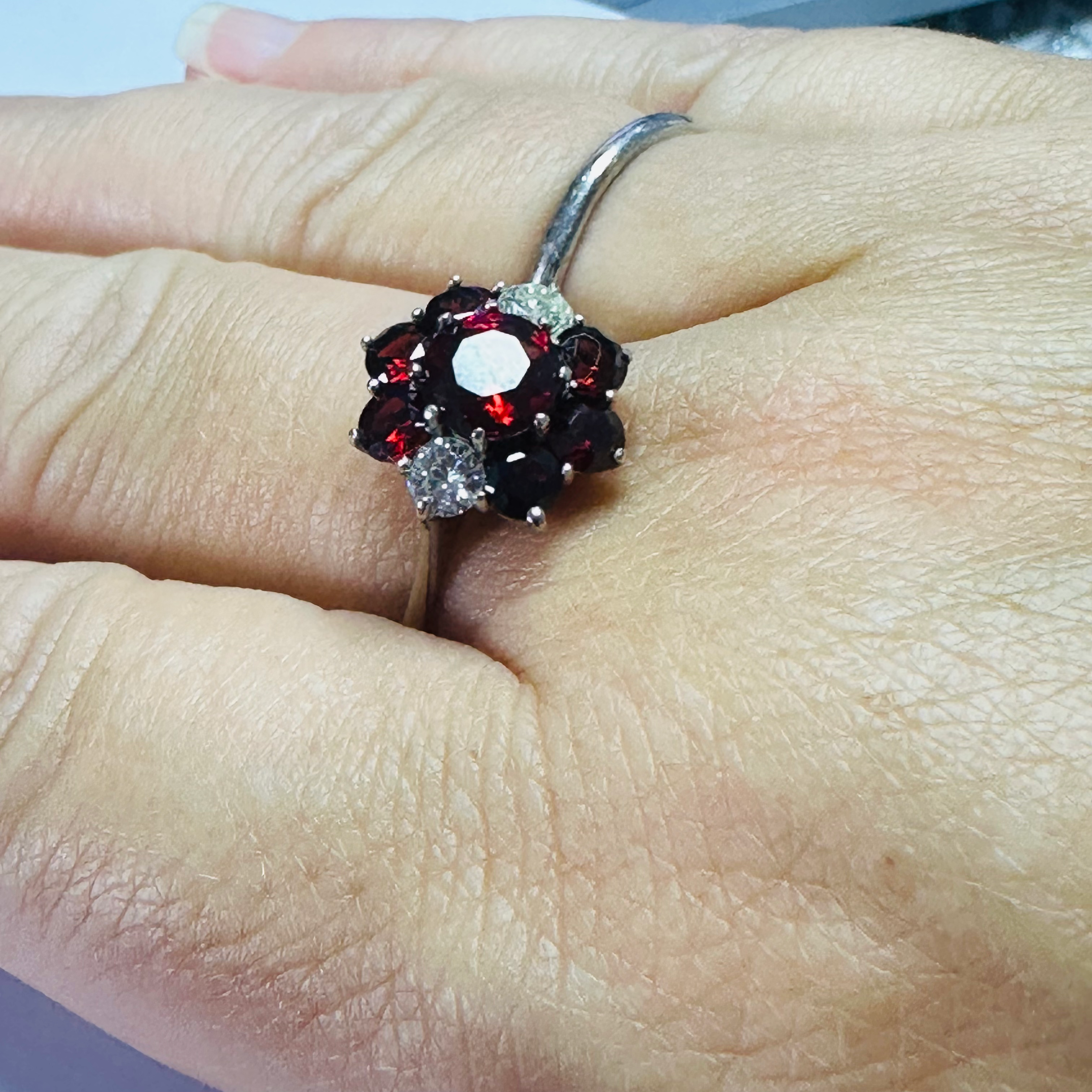 18ct white gold Garnet and Diamond cluster ring size V image 7