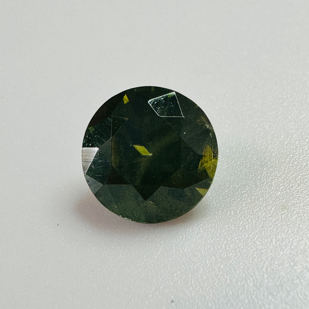 ZIRCON GREEN ROUND 8.3MM  2.85CTS image 2