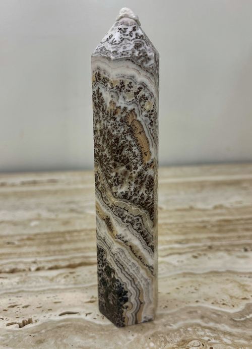 Dendritic Calcite Obelisk/Tower 21 cm high image 0