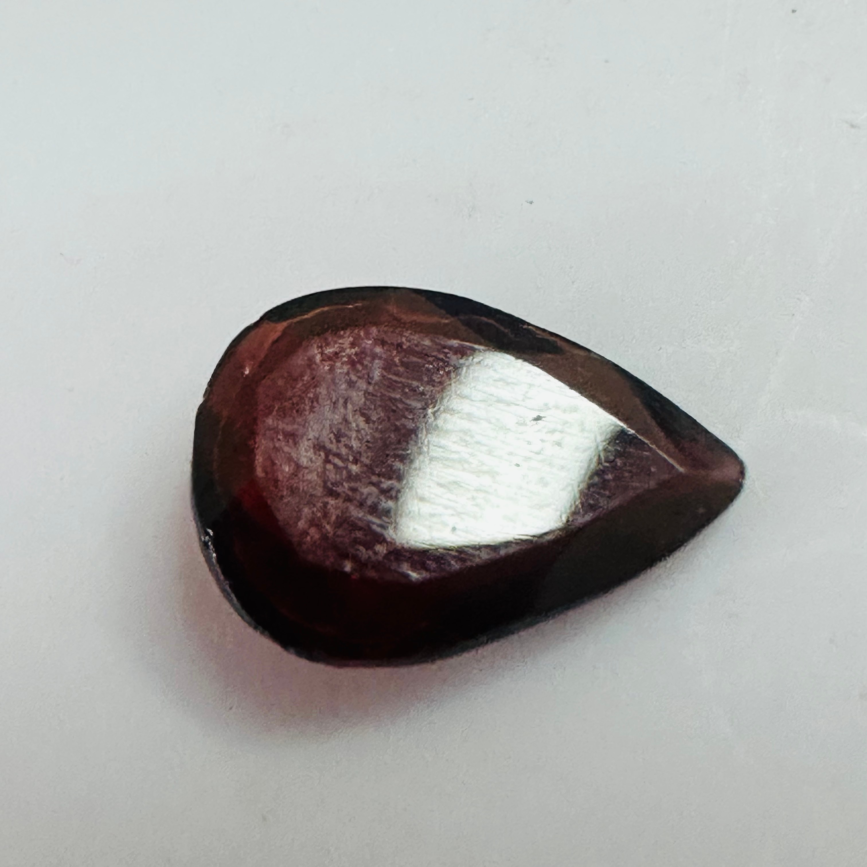 GARNET PEAR 11.9MMX9MM  3.29CTS  DEEP RED image 7
