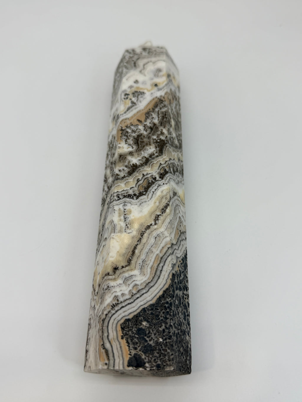 Dendritic Calcite Obelisk/Tower 21 cm high image 2