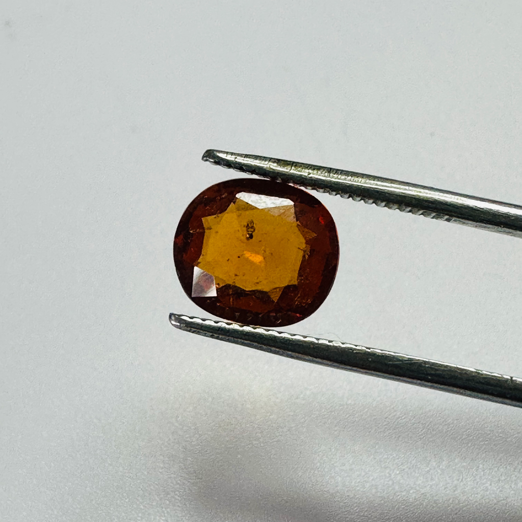 GARNET HESSONITE 8.6MM X 7.8MM 1.87CTS image 8