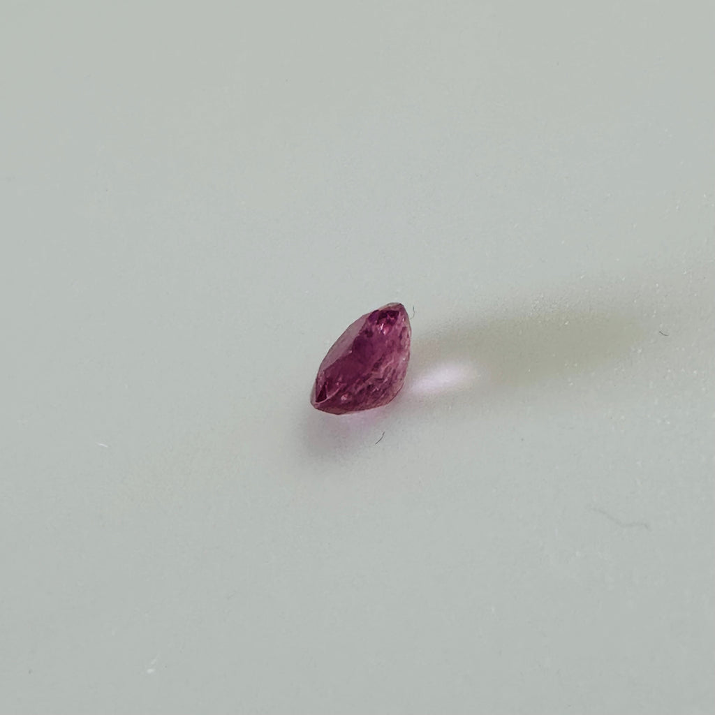PINK SAPPHIRE OVAL 4MMX3.3MM 0.27CTS image 2