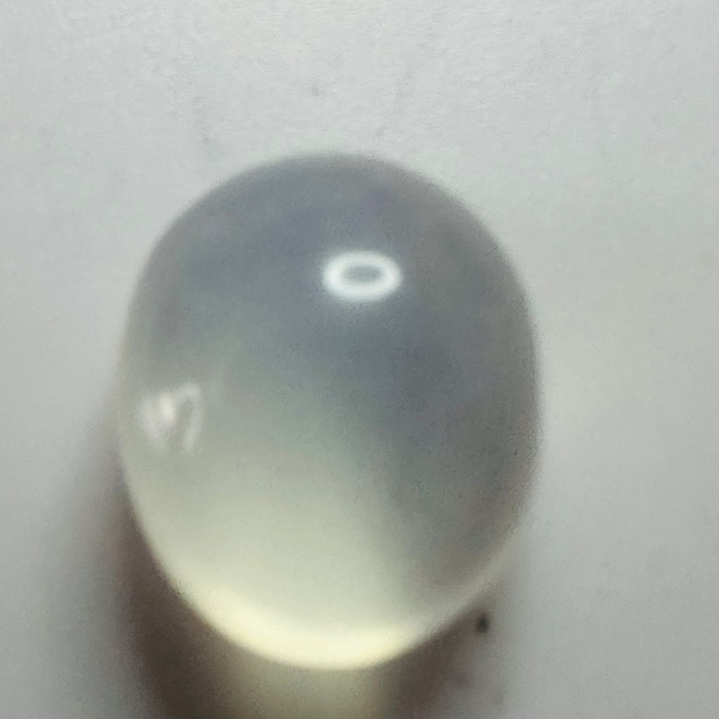 Moonstone  white moon oval 14.4x11.9mm  11.89cts image 6